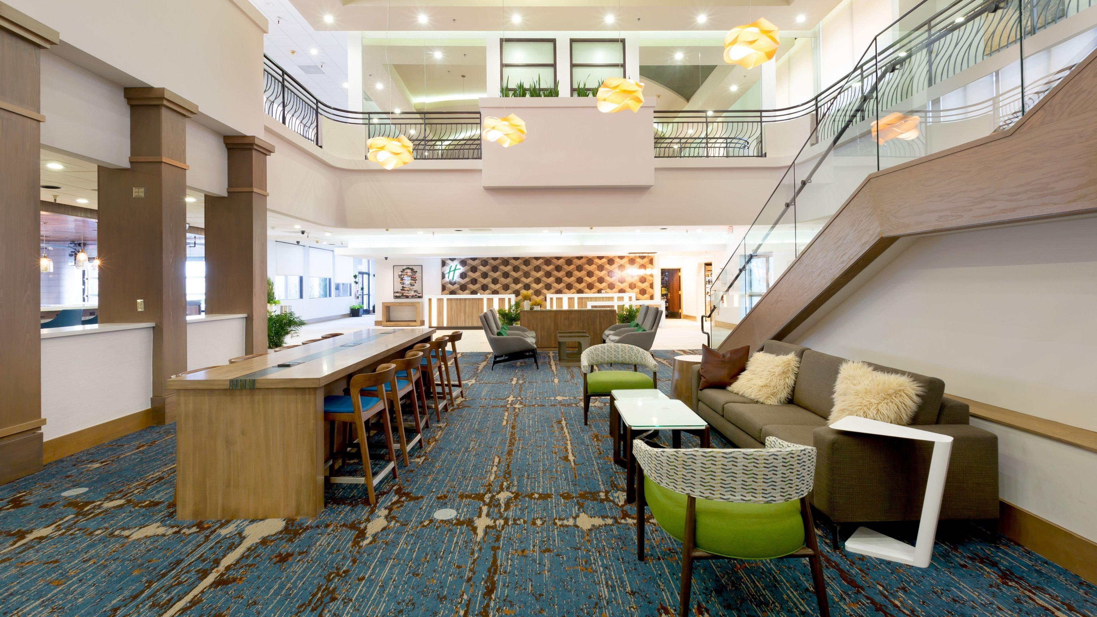 Vista Lobby Holiday Inn San Jose - Silicon Valley by IHG