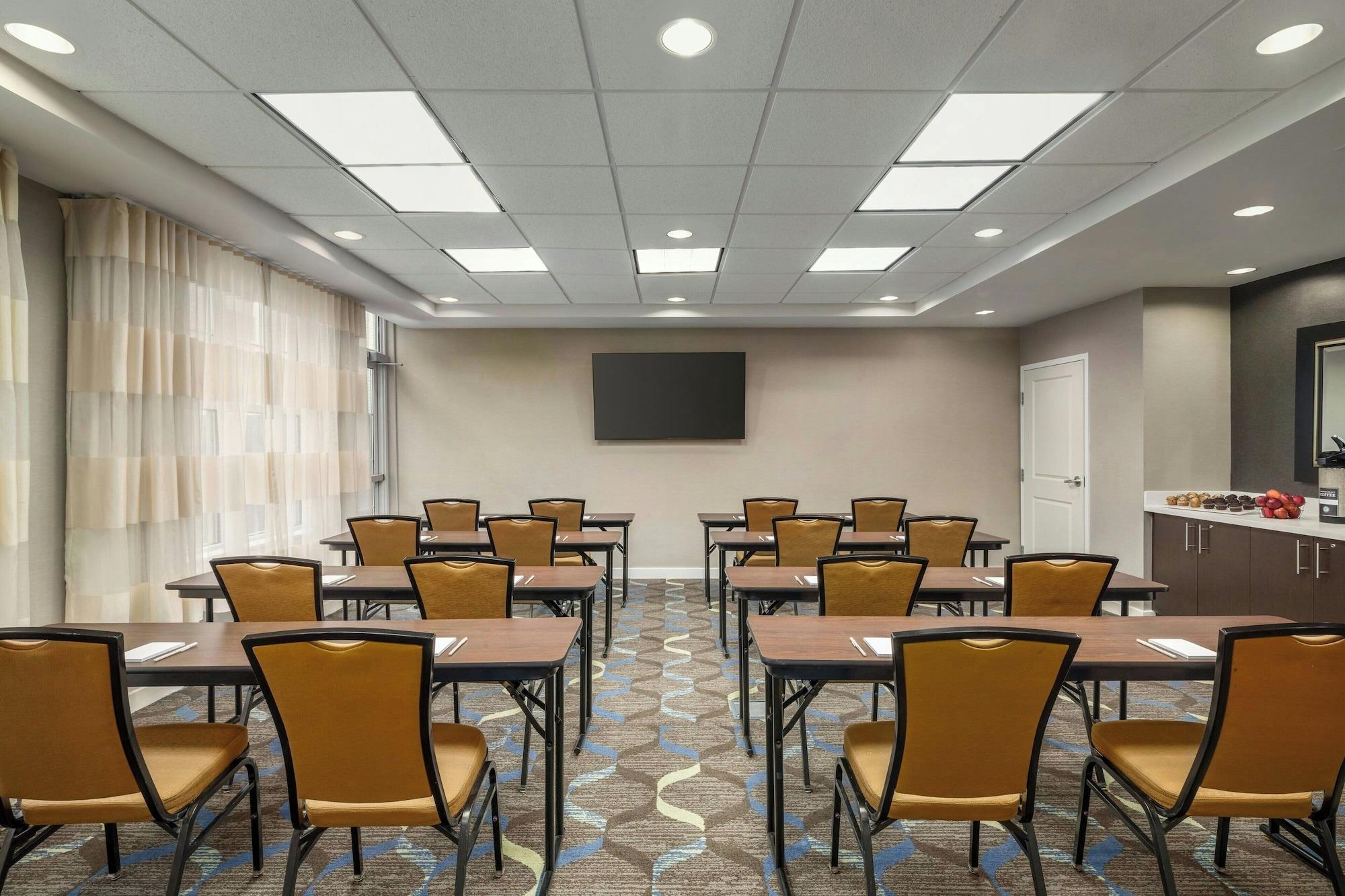 Sala de Reuniones Residence Inn Albany Washington Avenue