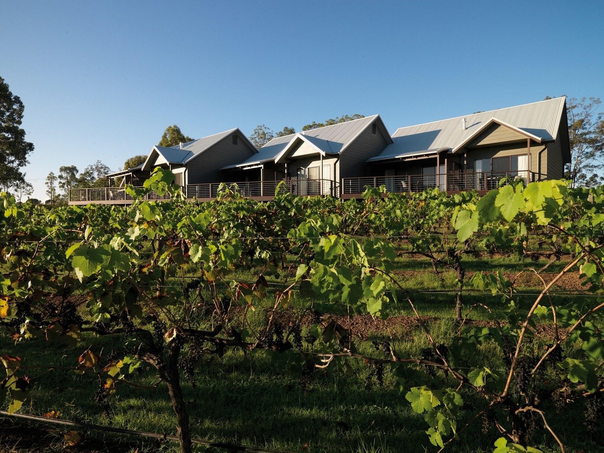 Varios Hermitage Lodge