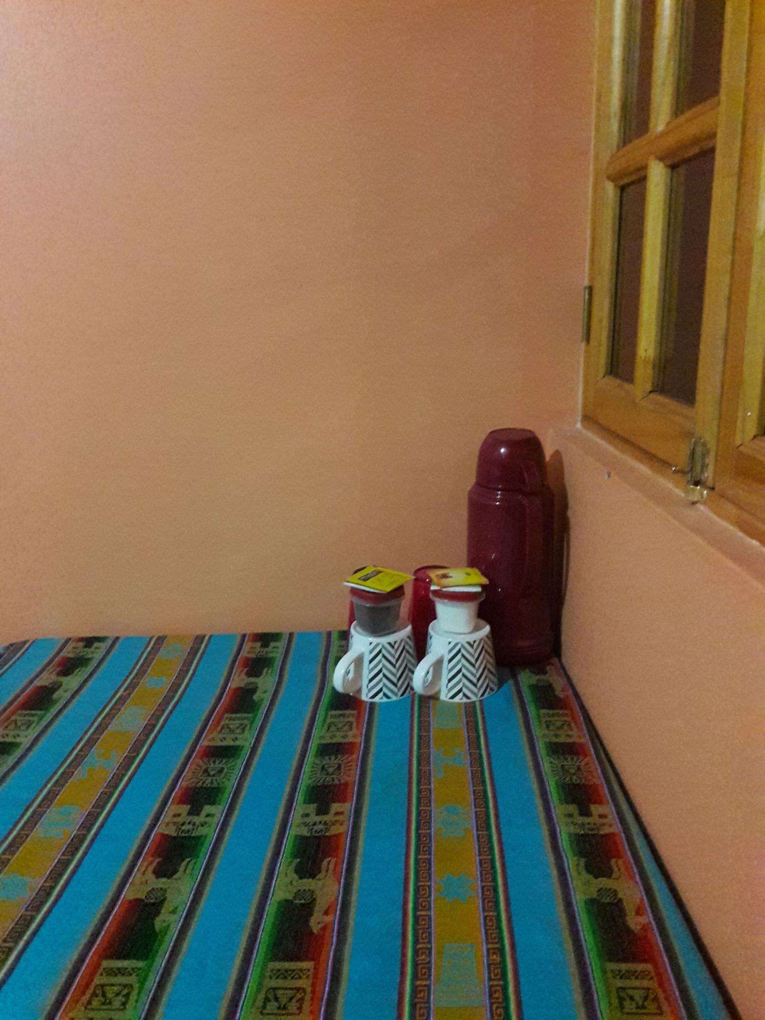 Set de Habitación Hostal Portal del Sol