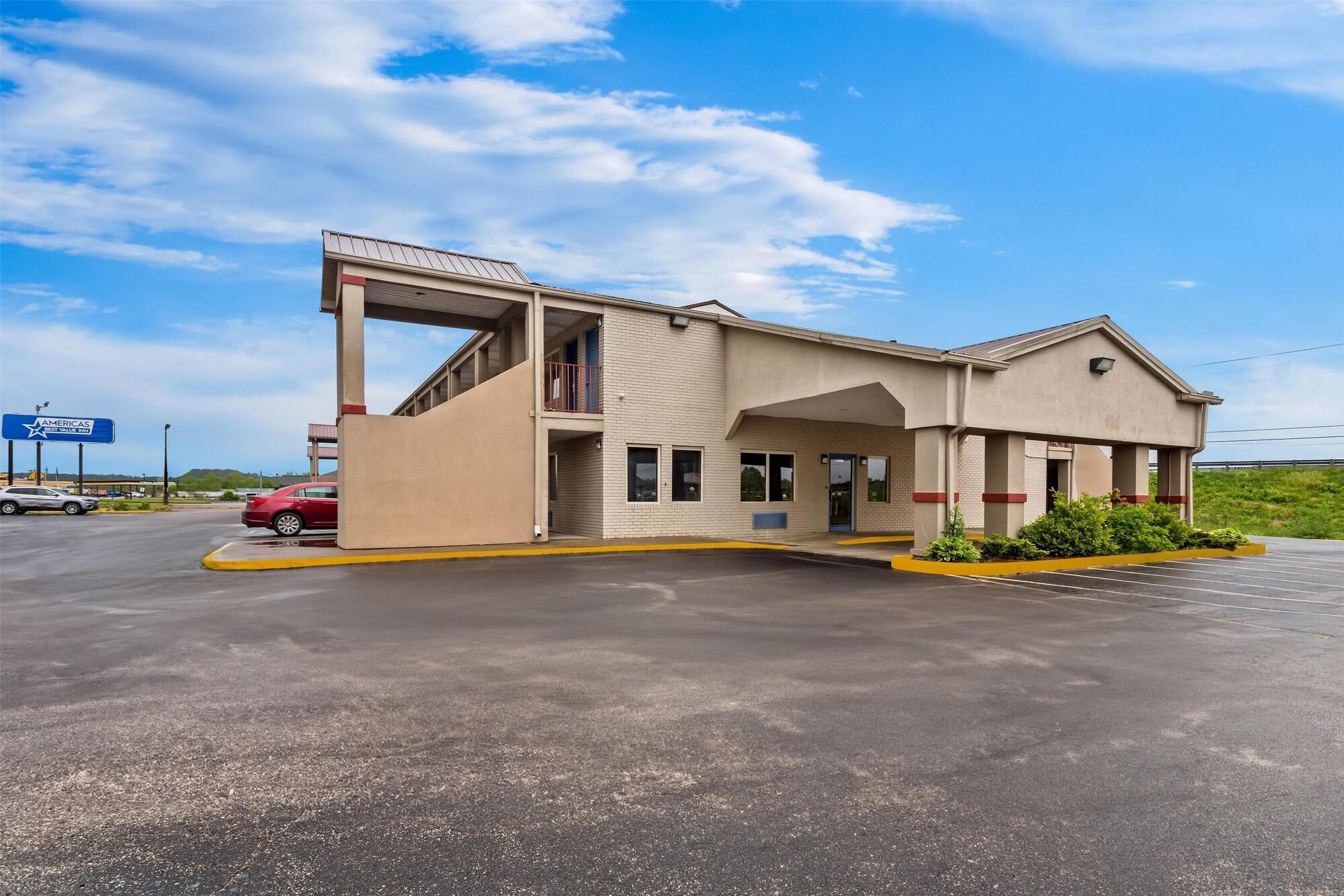 Vista Exterior Americas Best Value Inn Grayson