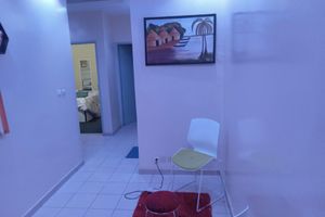 Alquiler Vacacional - Luxurious 2-bedroom apartment with fully air-conditioned living room in hann mariste