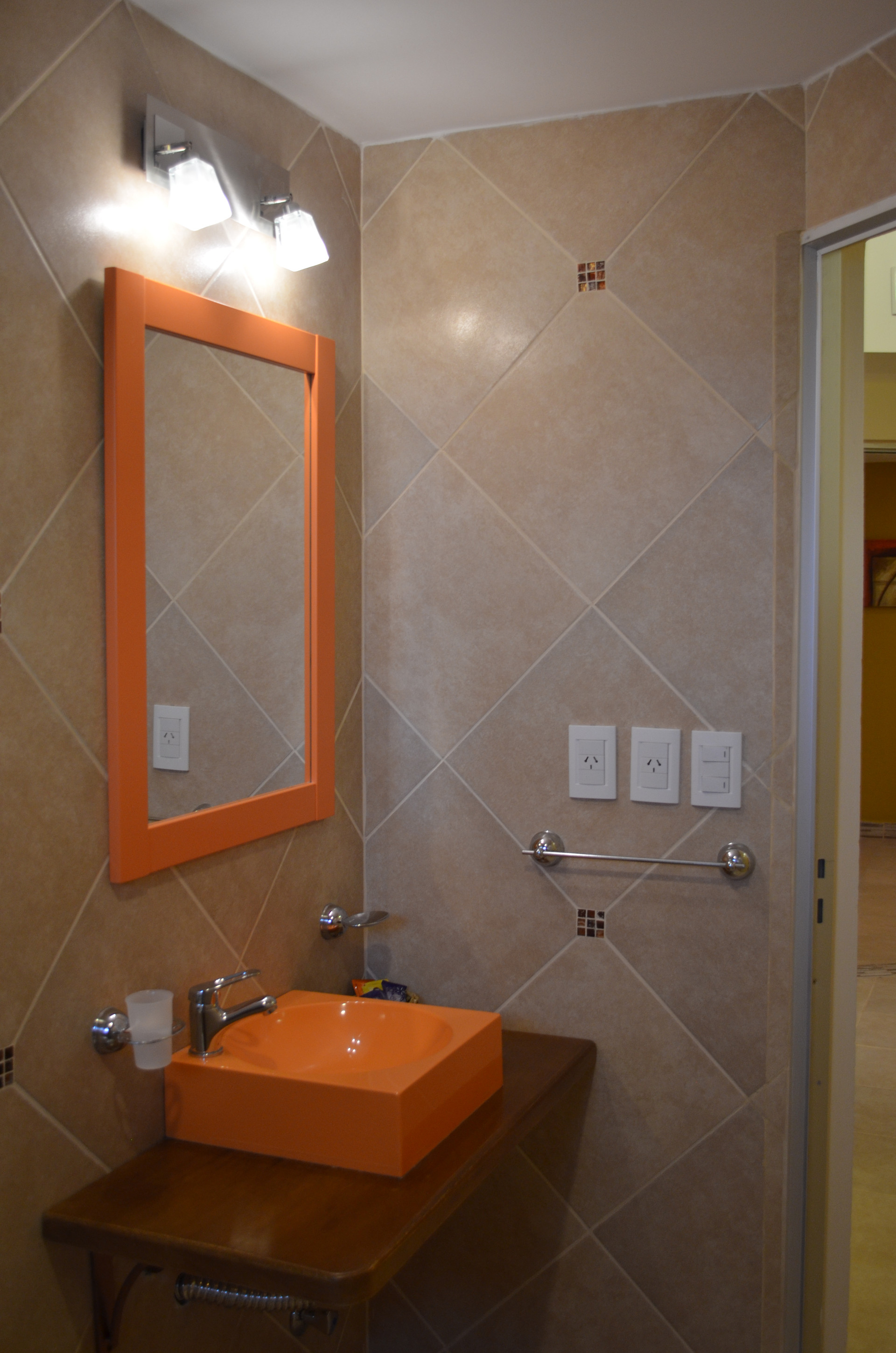 Equipamiento de Habitación Avemar