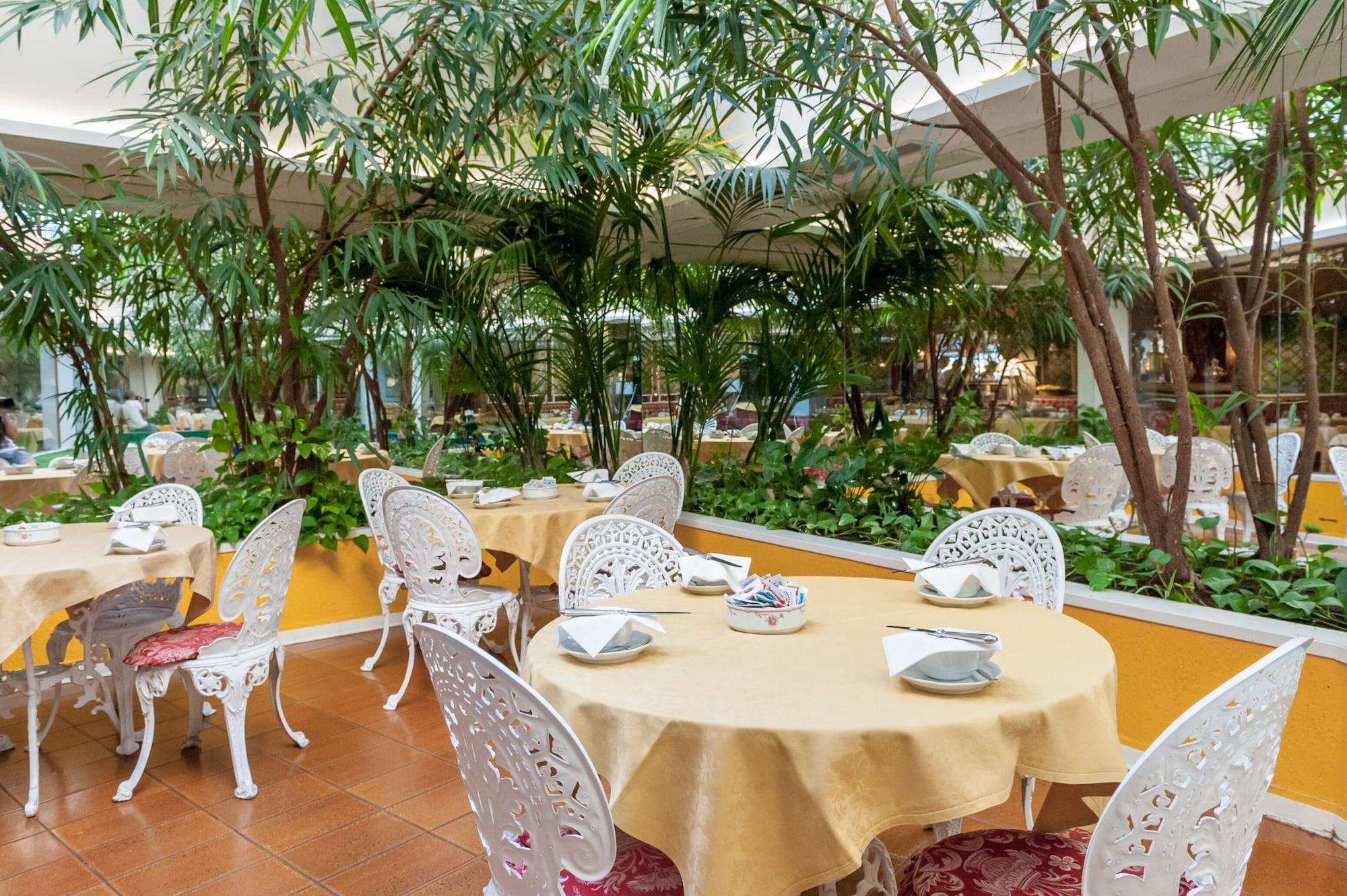 Bar/Salón Hotel Venezia