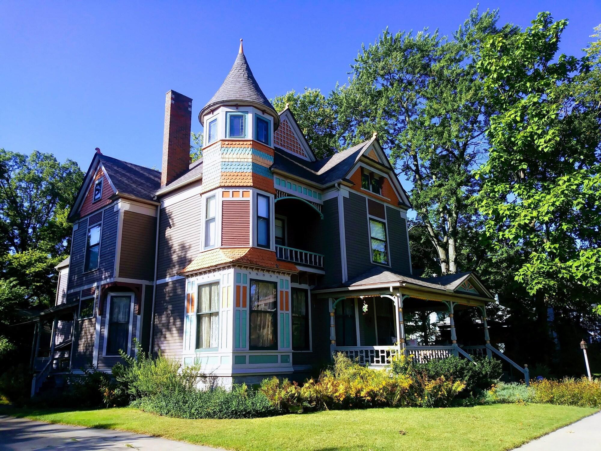 Varios Innisfree Bed & Breakfast