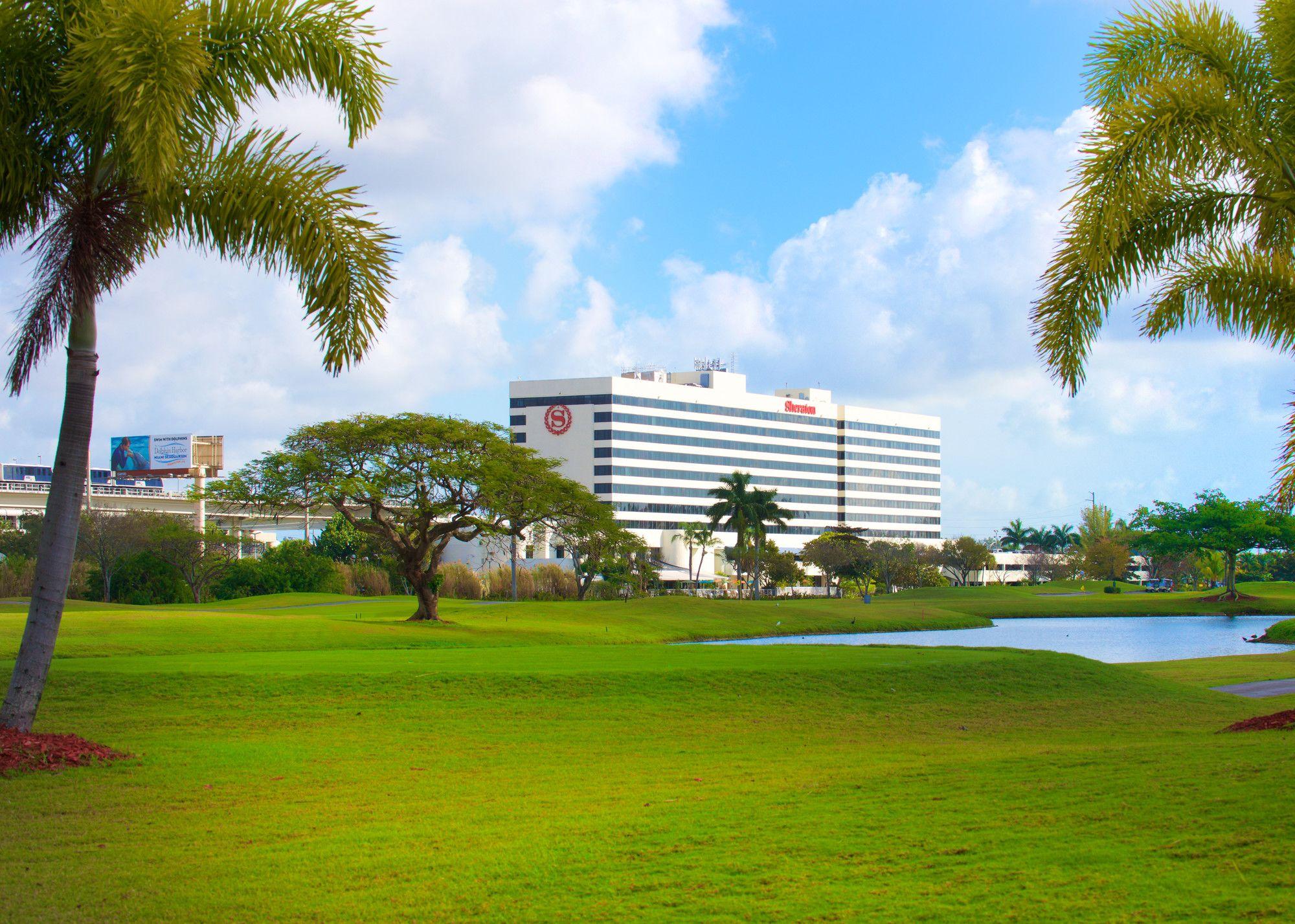 Vista Exterior Sheraton Miami Airport Hotel & Executive Meeting Center