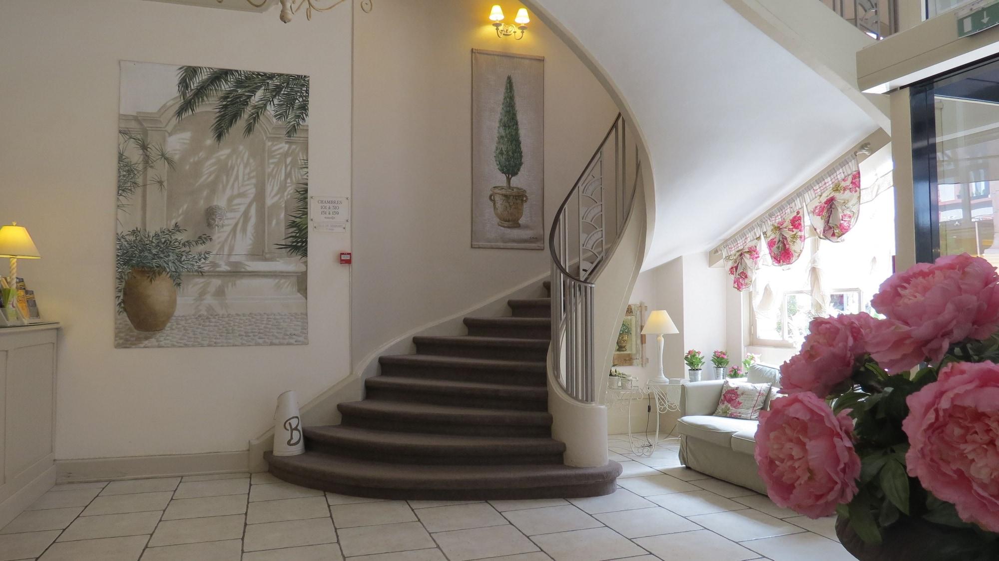 Vista Lobby Brit Hotel Bristol Montbéliard