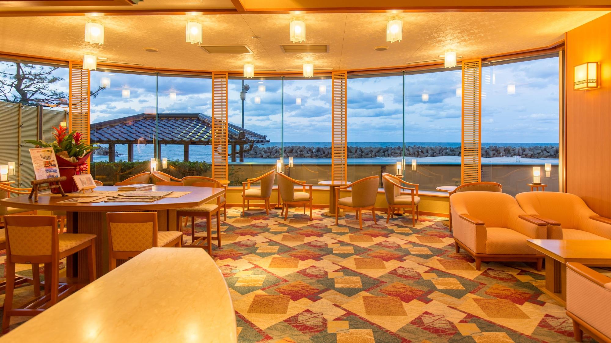 Vista Lobby Kaike Shogetsu