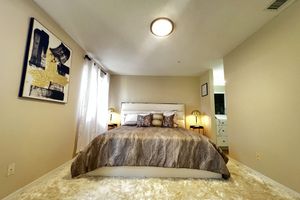 Condominios - Quiet community, 40 min from the beach, 20 min from theme parks. Newly Renovated