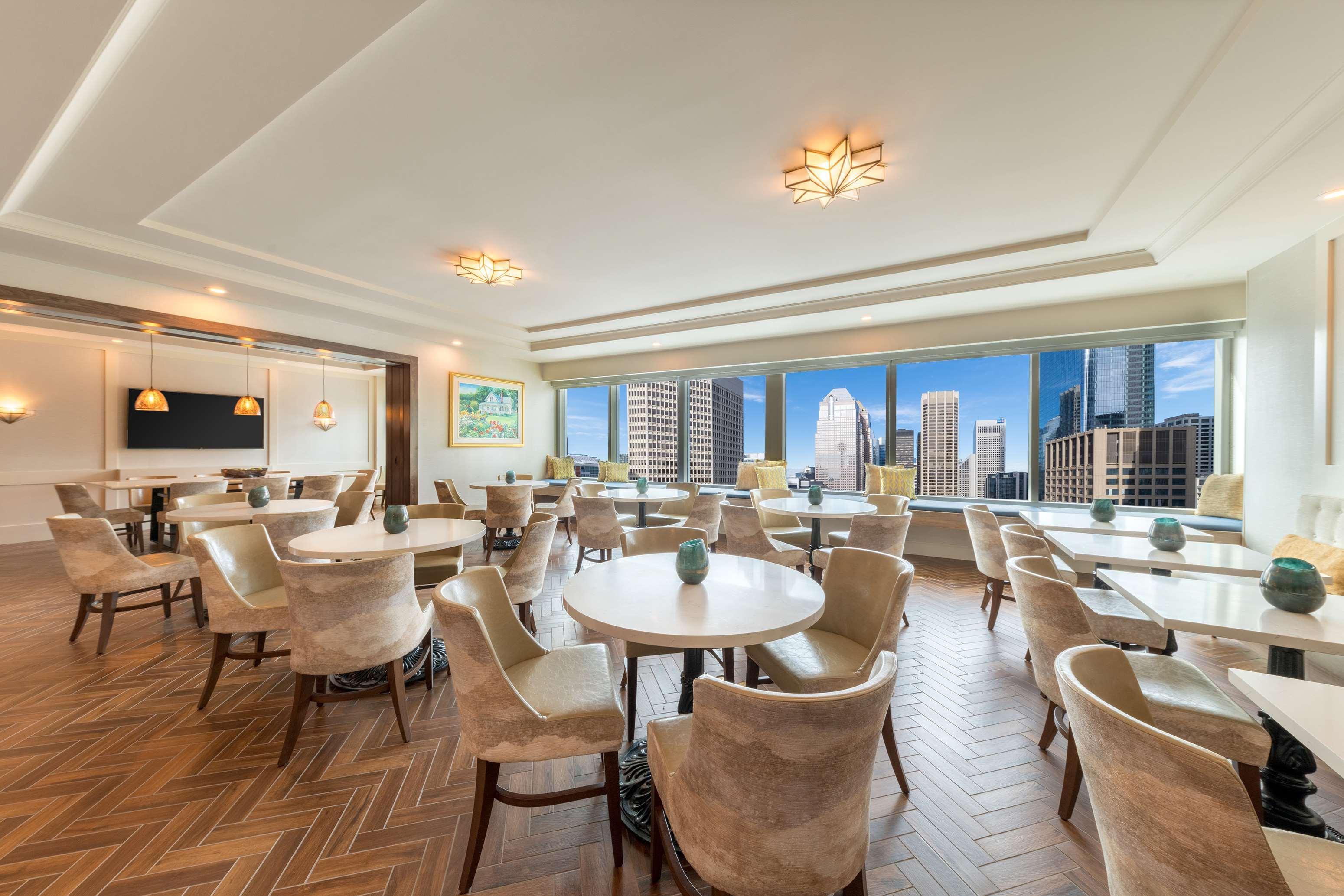 Bar/Salón Hyatt Regency Calgary