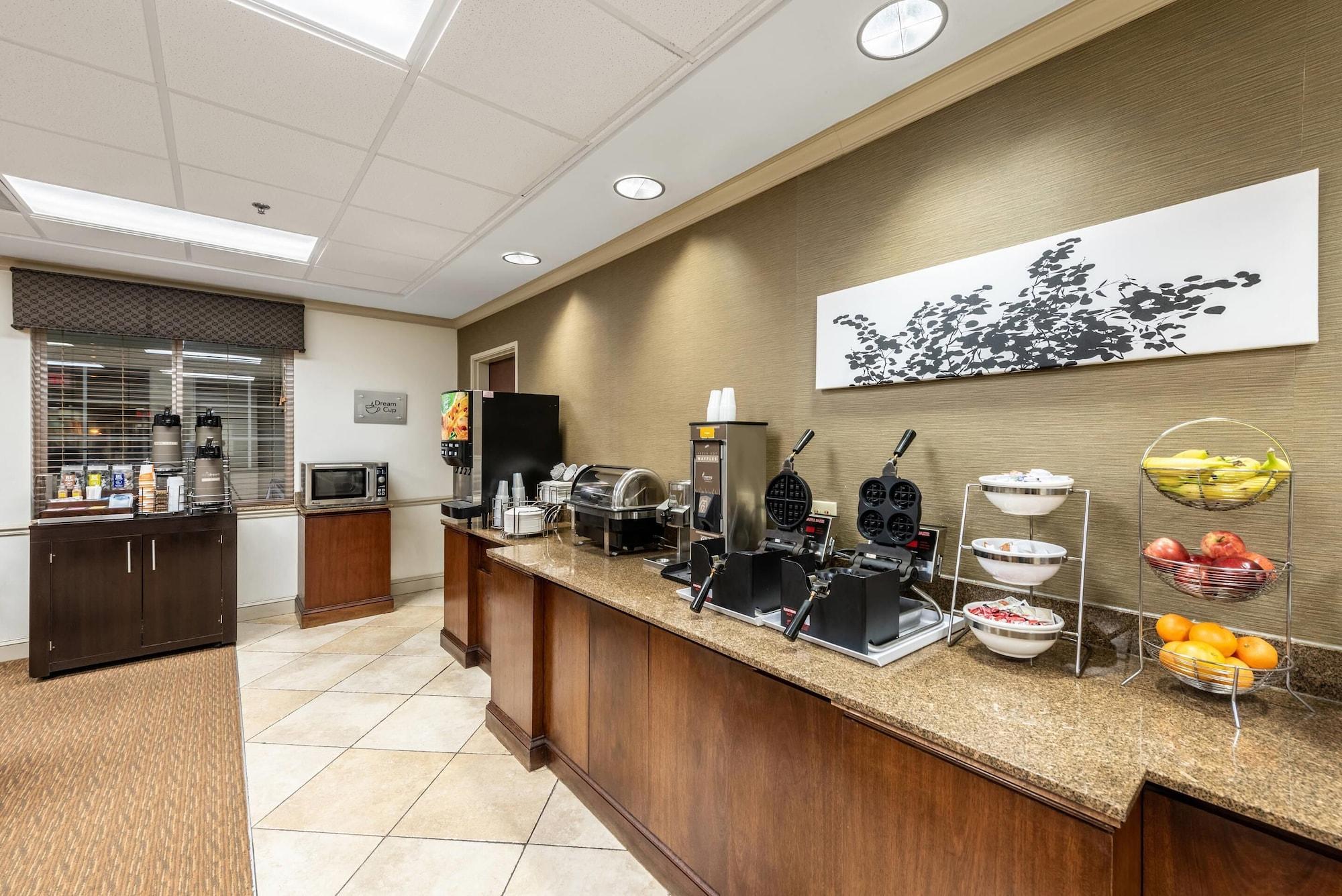 Restaurant Sleep Inn & Suites Ruston Near University