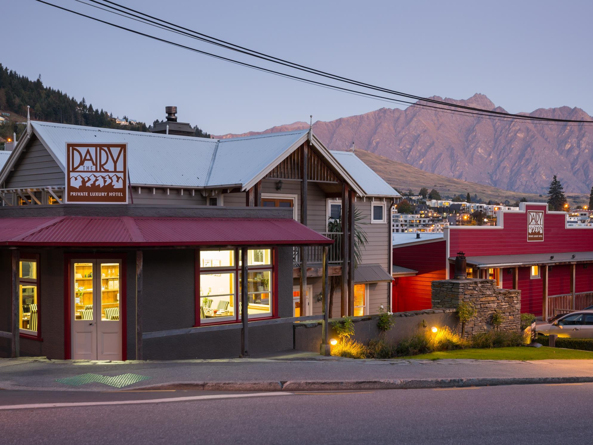 Vista Exterior The Dairy Hotel Queenstown, A Naumi Chapter