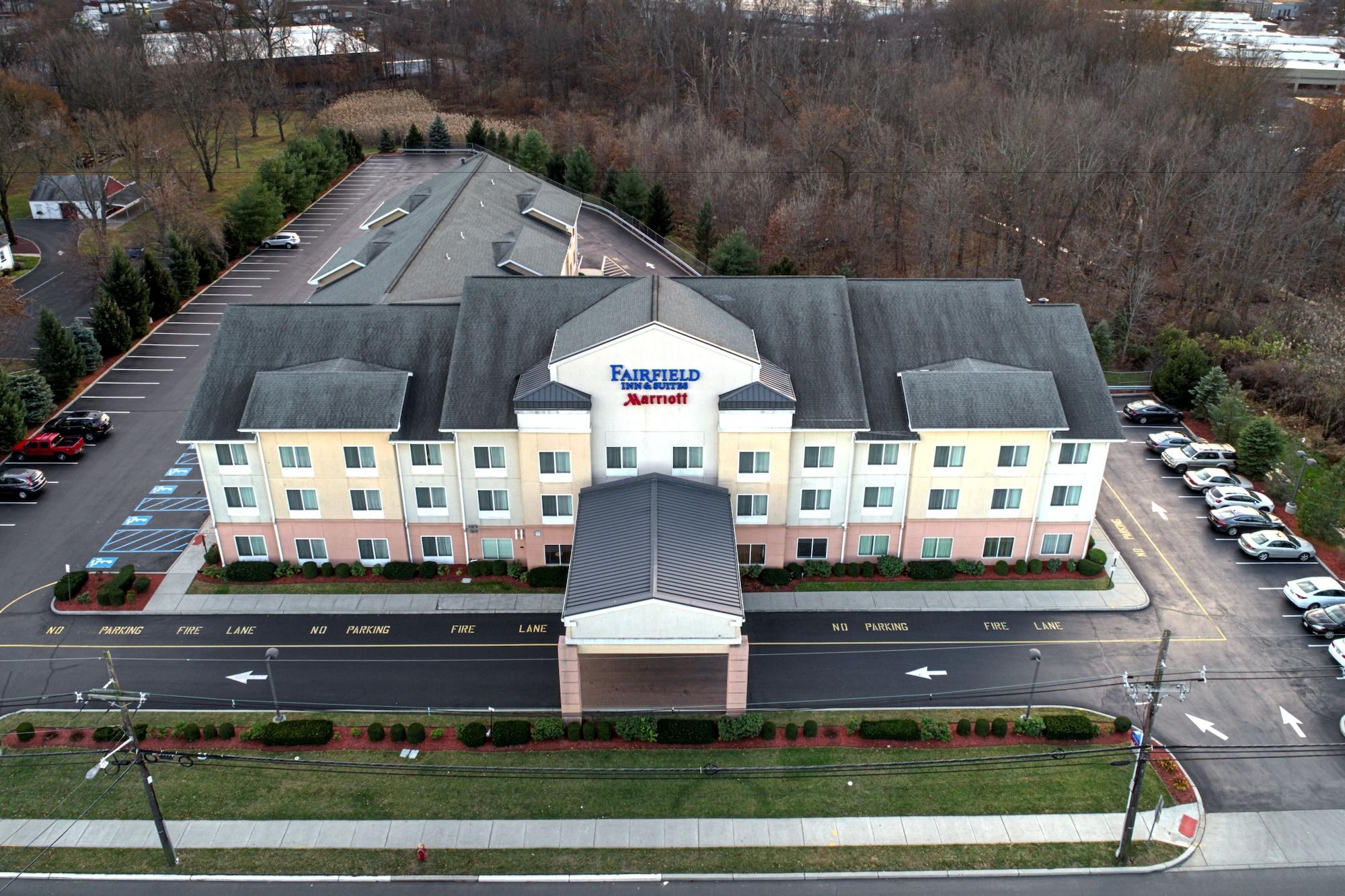 Vista Exterior Fairfield Inn & Suites by Marriott Edison-South Plainfield