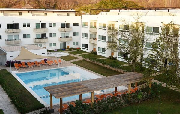 9 BAHIAS CONDOS HUATULCO - Hoteles solo adultos en Huatulco, Oaxaca
