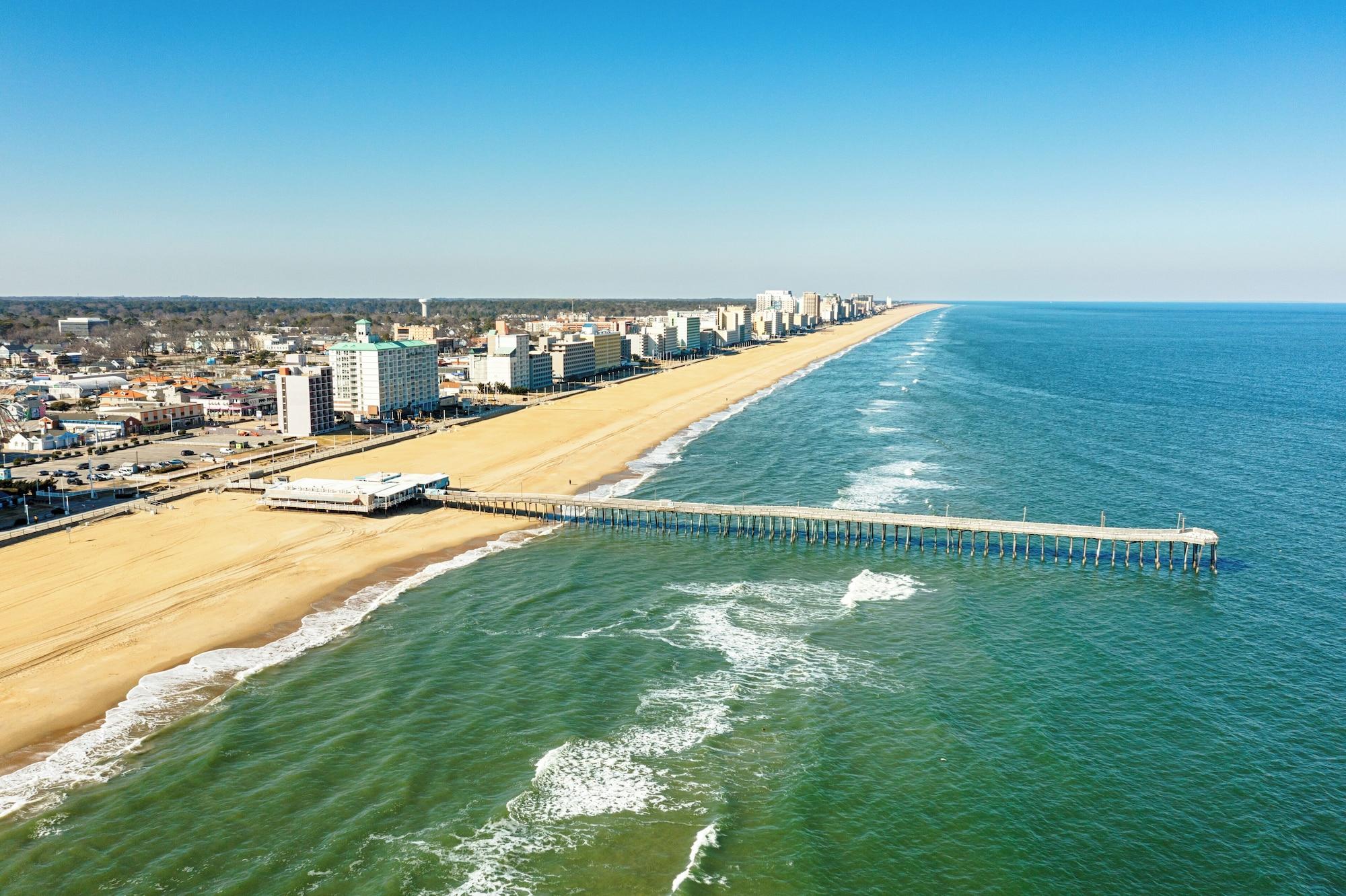 Playa The Atrium Resort, Virginia Beach by Vacatia