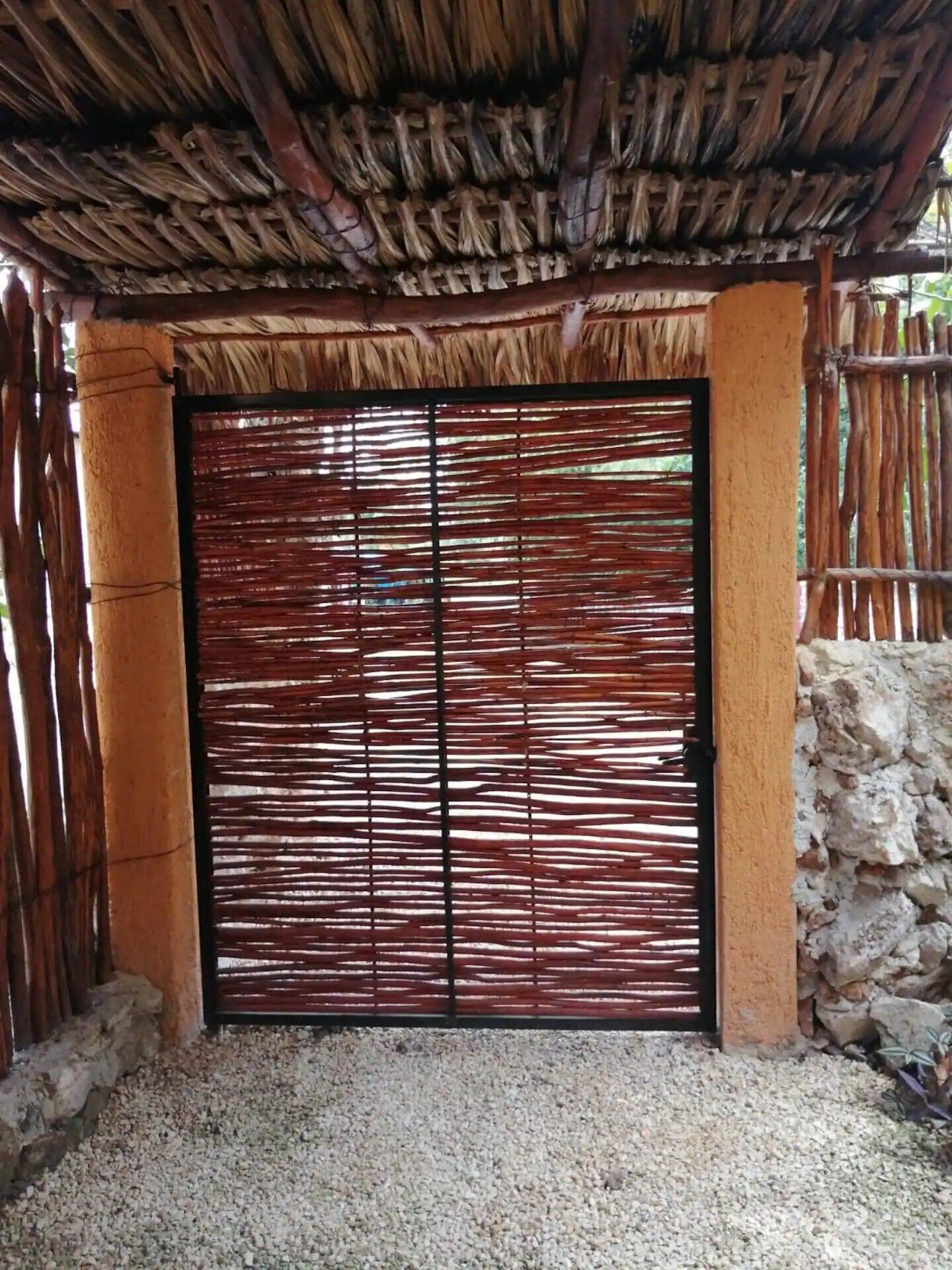 Vista Lobby Suites Casa de Piedra y Colores-Sak