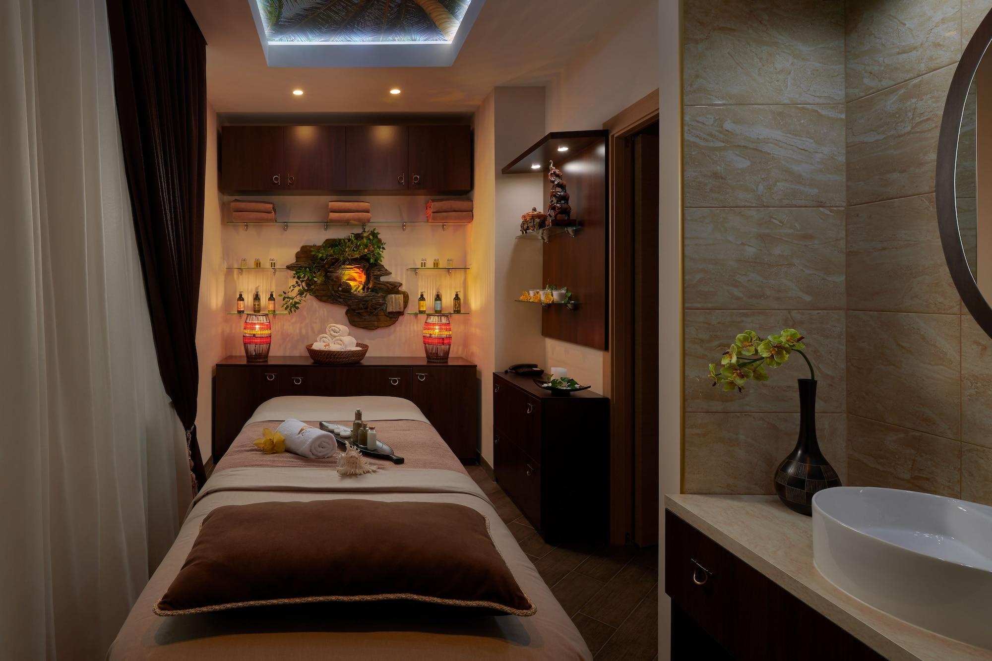 Spa Honour and Grace Hotel