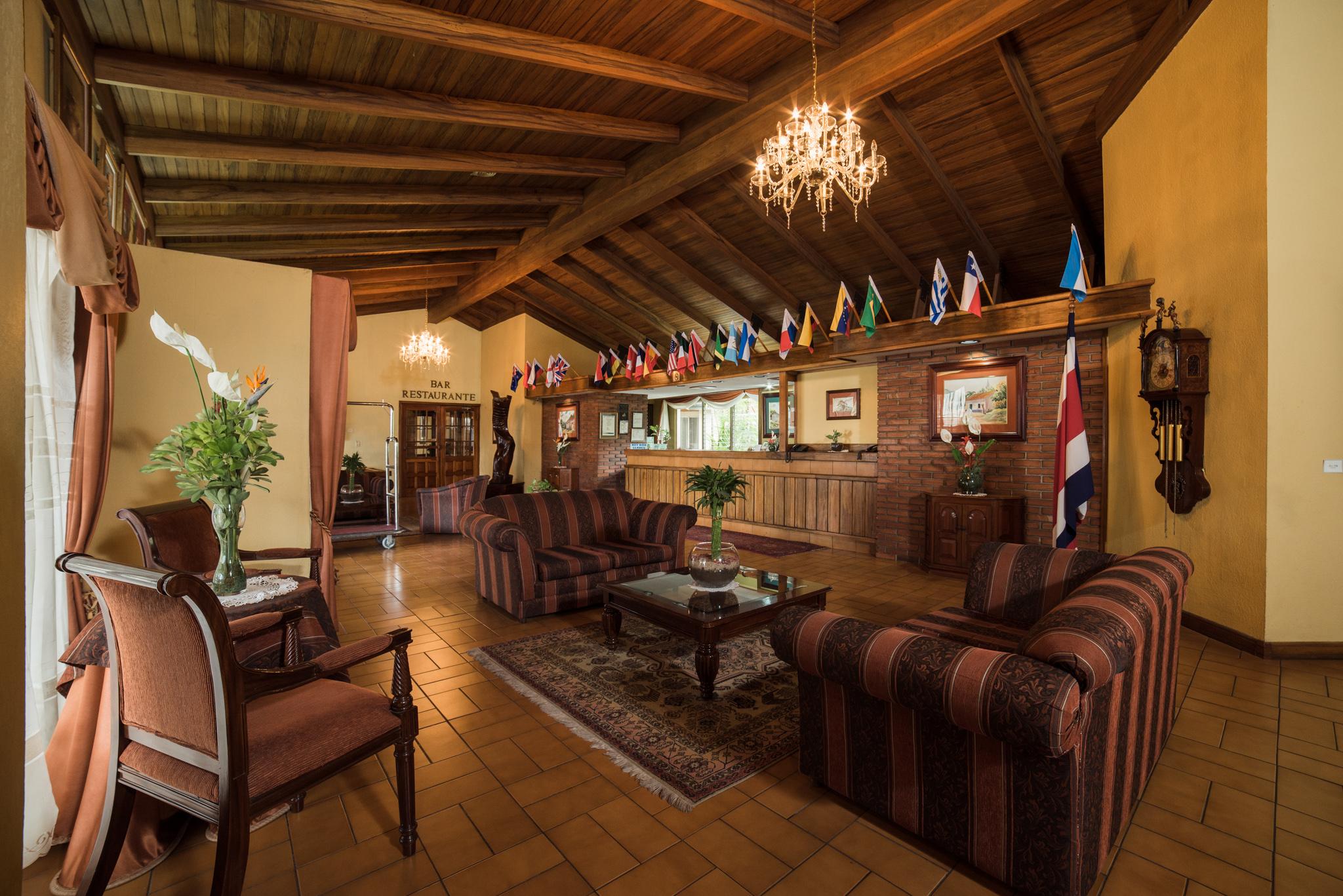Vista Lobby Hotel Villa Tournon