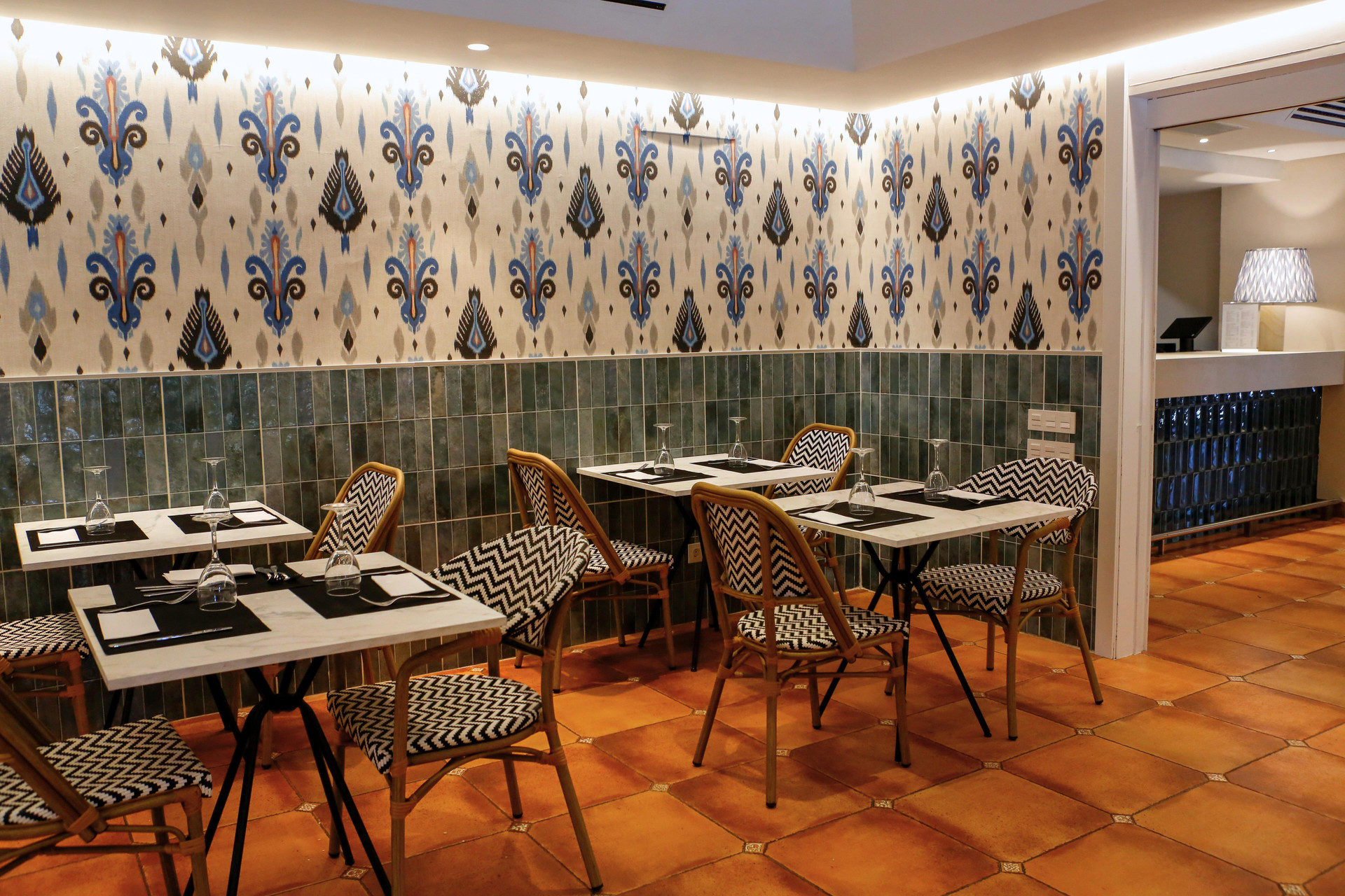 Bar/Salón Intelier Bonaire