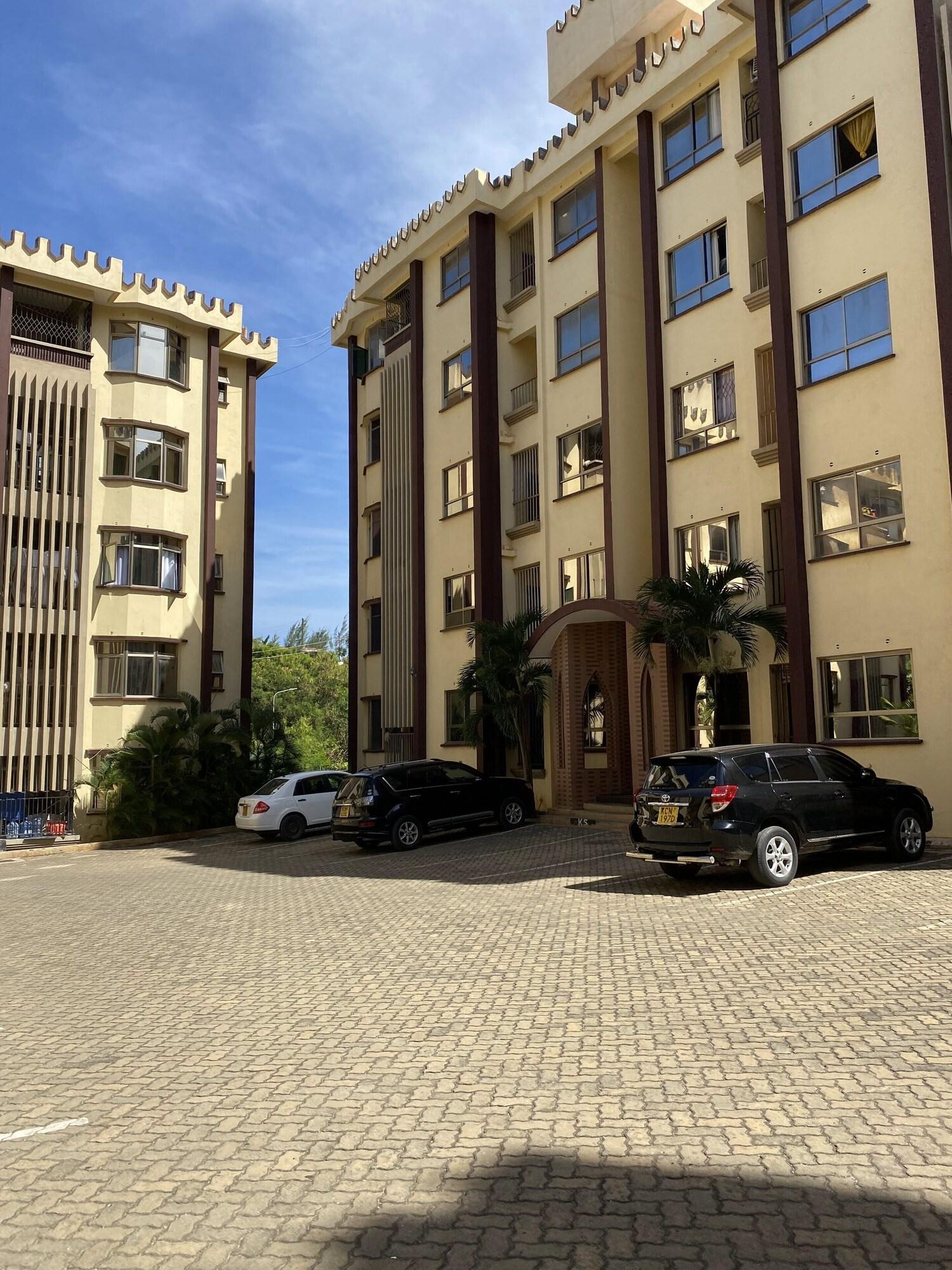 Vista Exterior Jaanst Paradise Homes