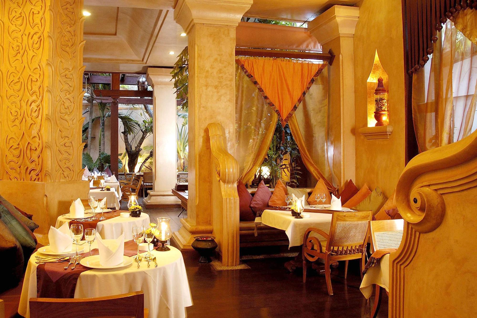 Restaurant The Baray Villa by Sawasdee Village