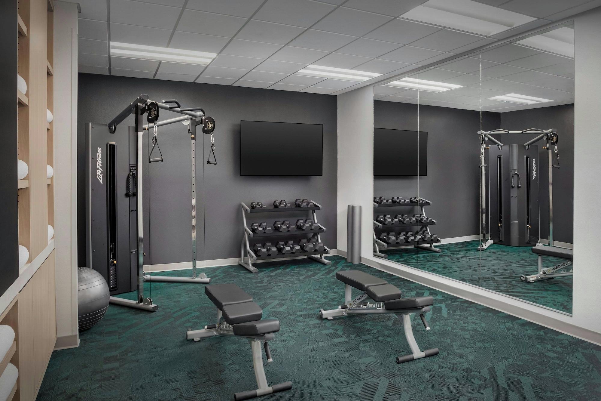Gimnasio Towneplace Suites BY Marriott Forney