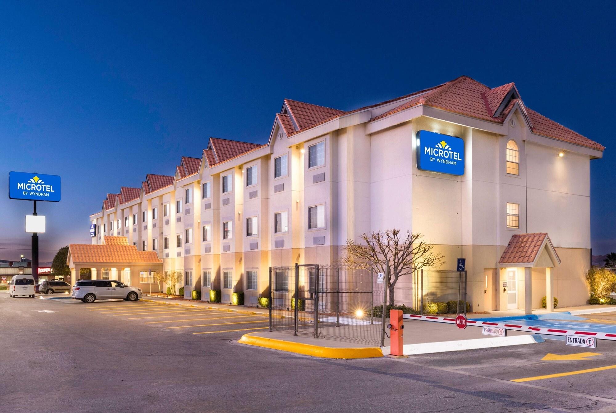 Varios Microtel Inn & Suites by Wyndham Chihuahua