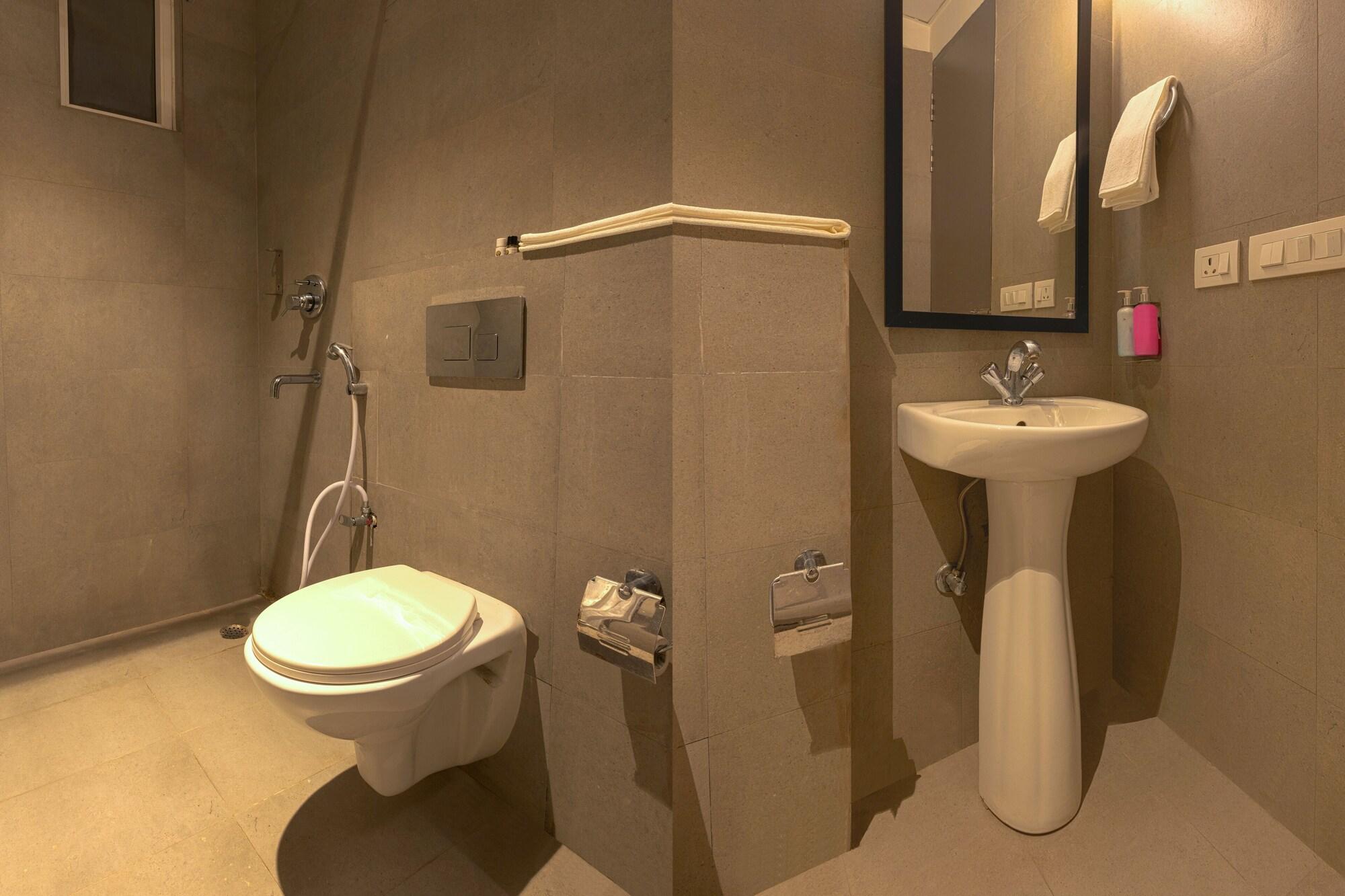 Equipamiento de Habitación Hotel Grand Tashree
