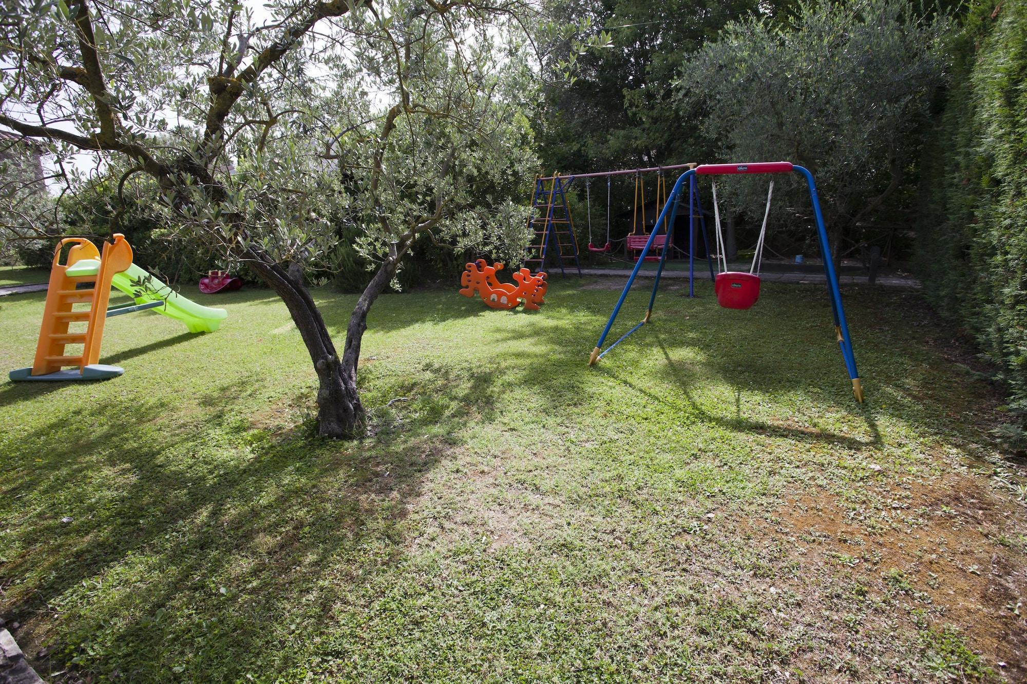Instalaciones Recreativas Agriturismo Poggio Degli Olivi - Guest House