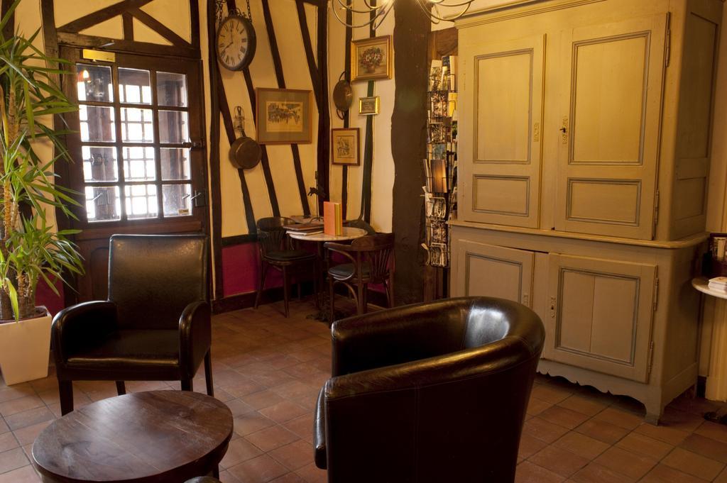 Vista Lobby Hostellerie De La Vieille Ferme