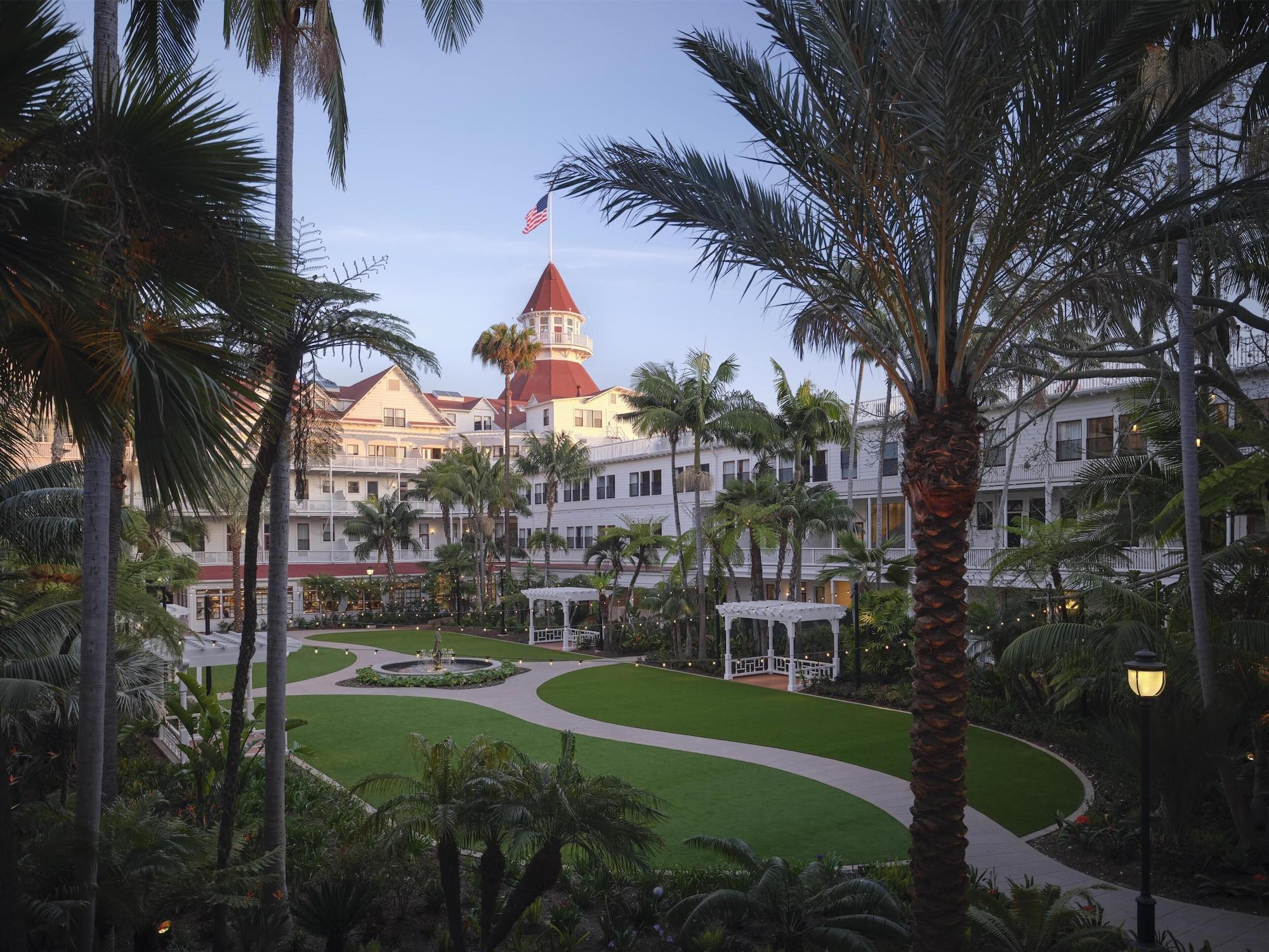 Vista Exterior Hotel del Coronado, Curio Collection by Hilton