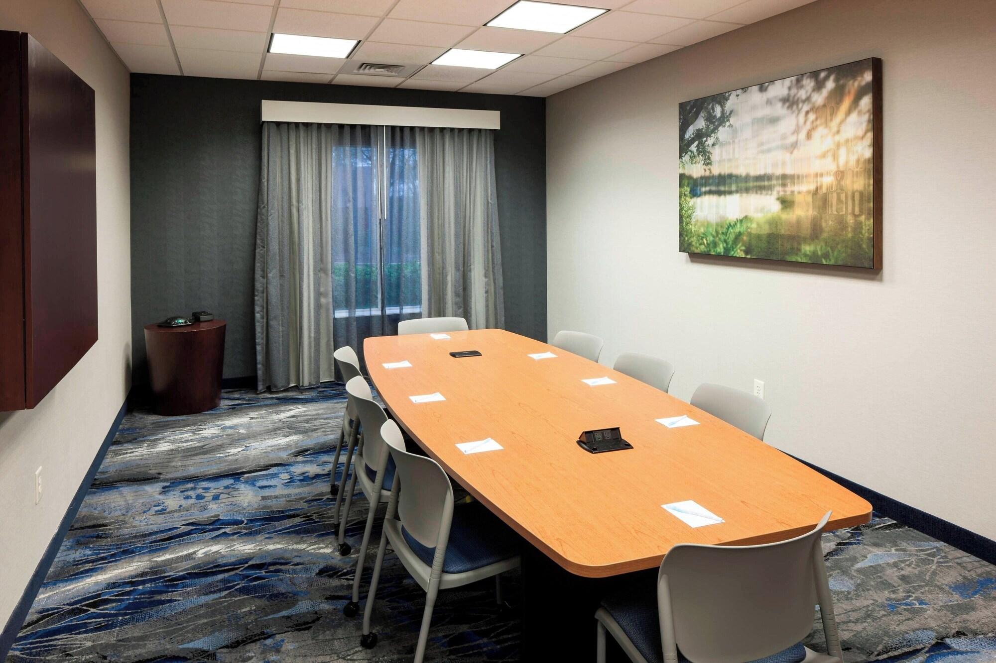 Sala de Reuniones Fairfield Inn & Suites Wilmington / Wrightsville Beach