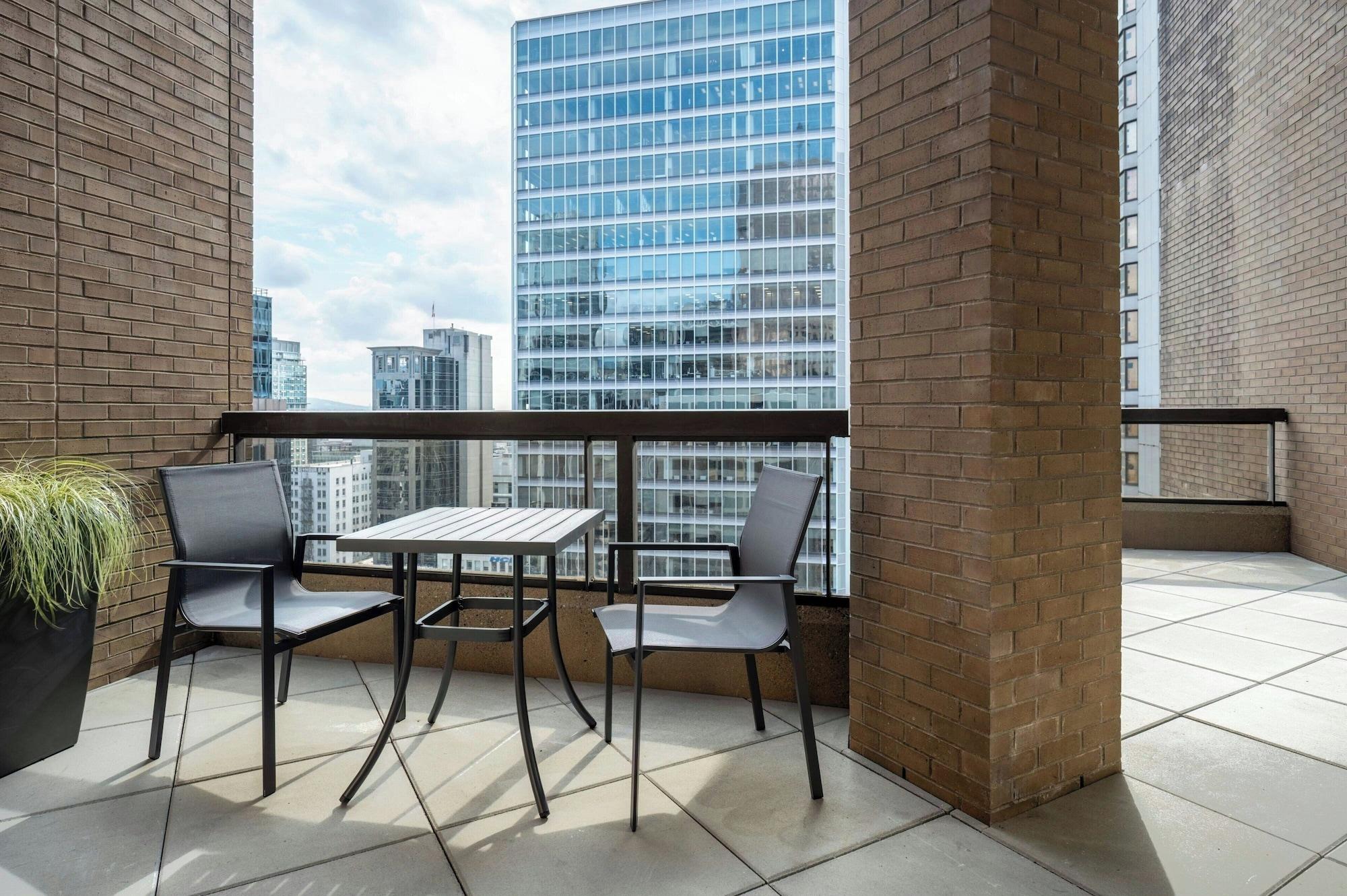 Habitación Metropolitan Hotel Vancouver by Marriott