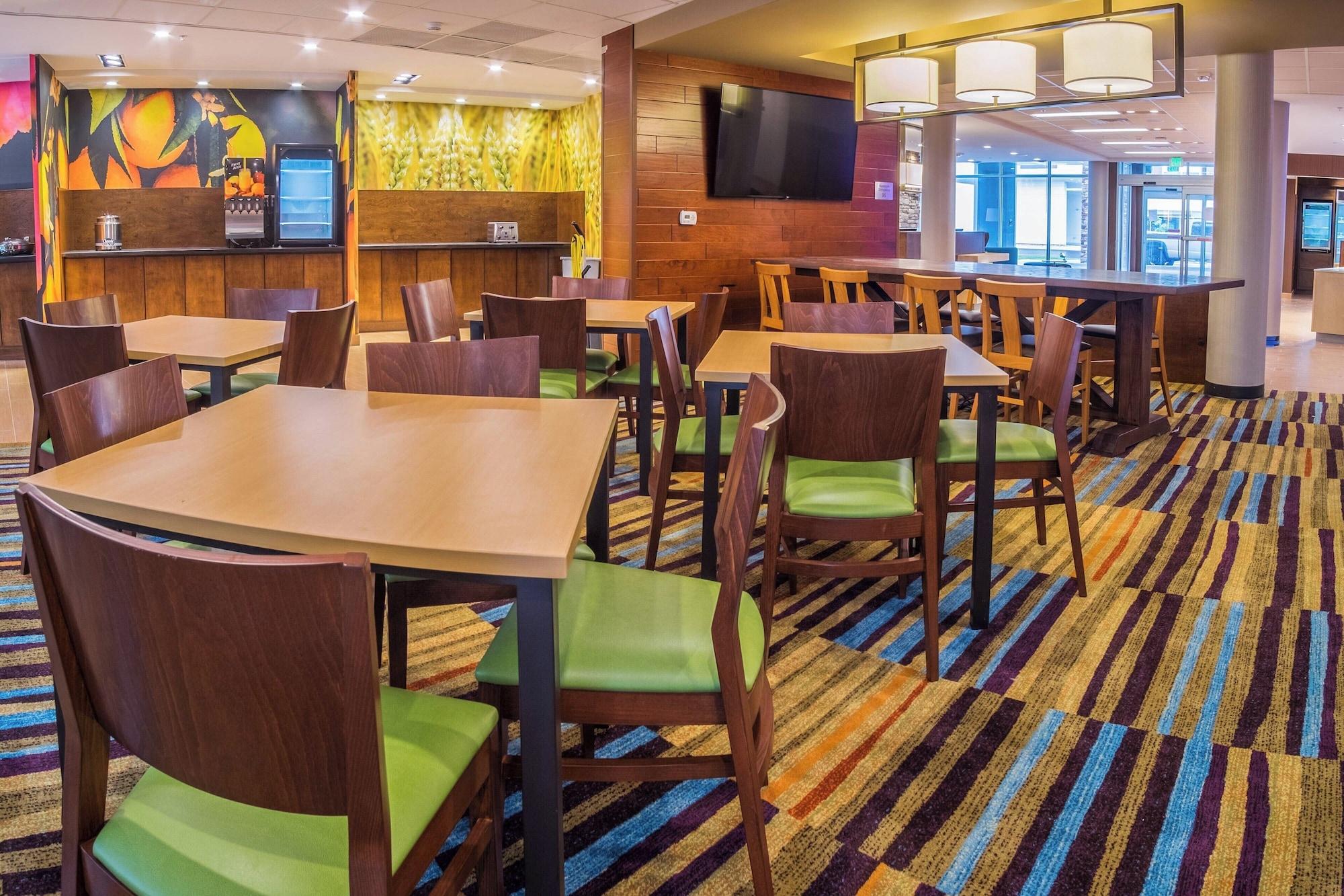 Restaurant Fairfield Inn & Suites Wisconsin Dells