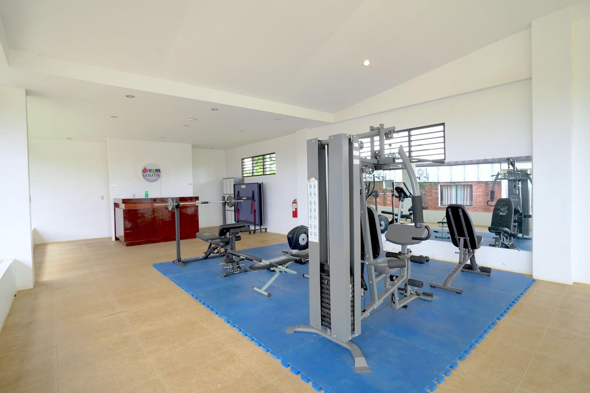 Gimnasio Dream Residences by Golftel
