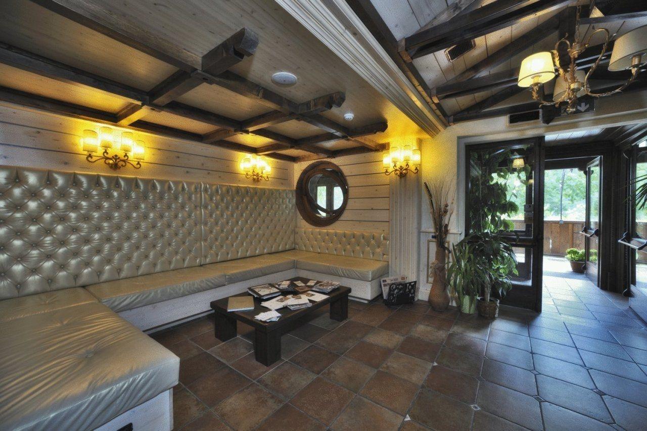 Vista Lobby Hotel Villa Danilo