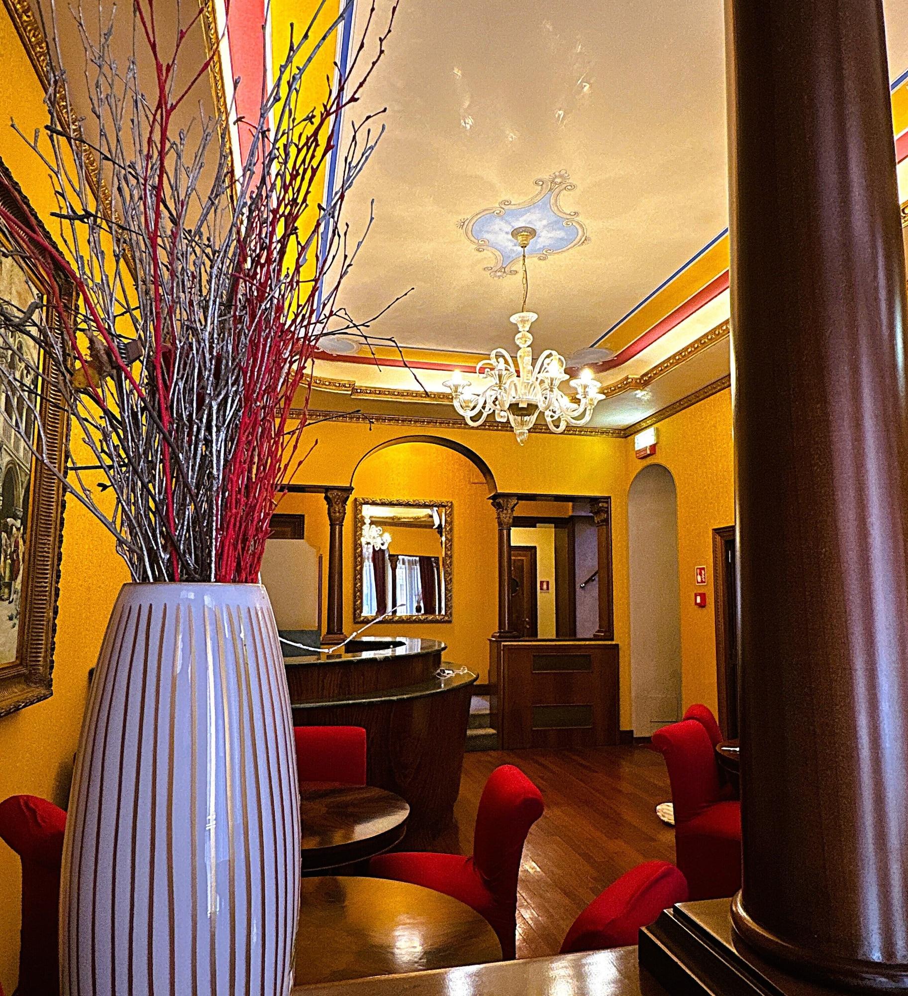 Varios Hotel Corte Contarina