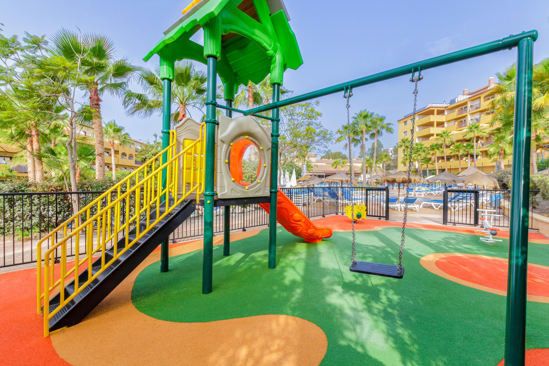Instalaciones Recreativas Hotel Best Alcazar