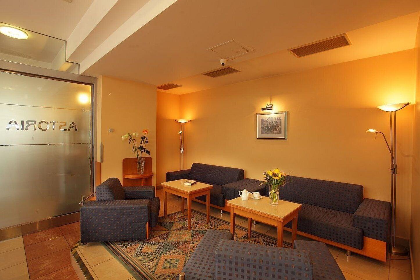 Vista Lobby Hotel Astoria