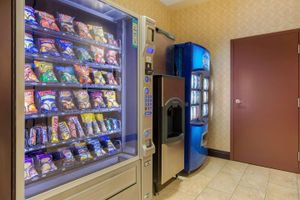 Alojamiento - Comfort Inn & Suites Levis