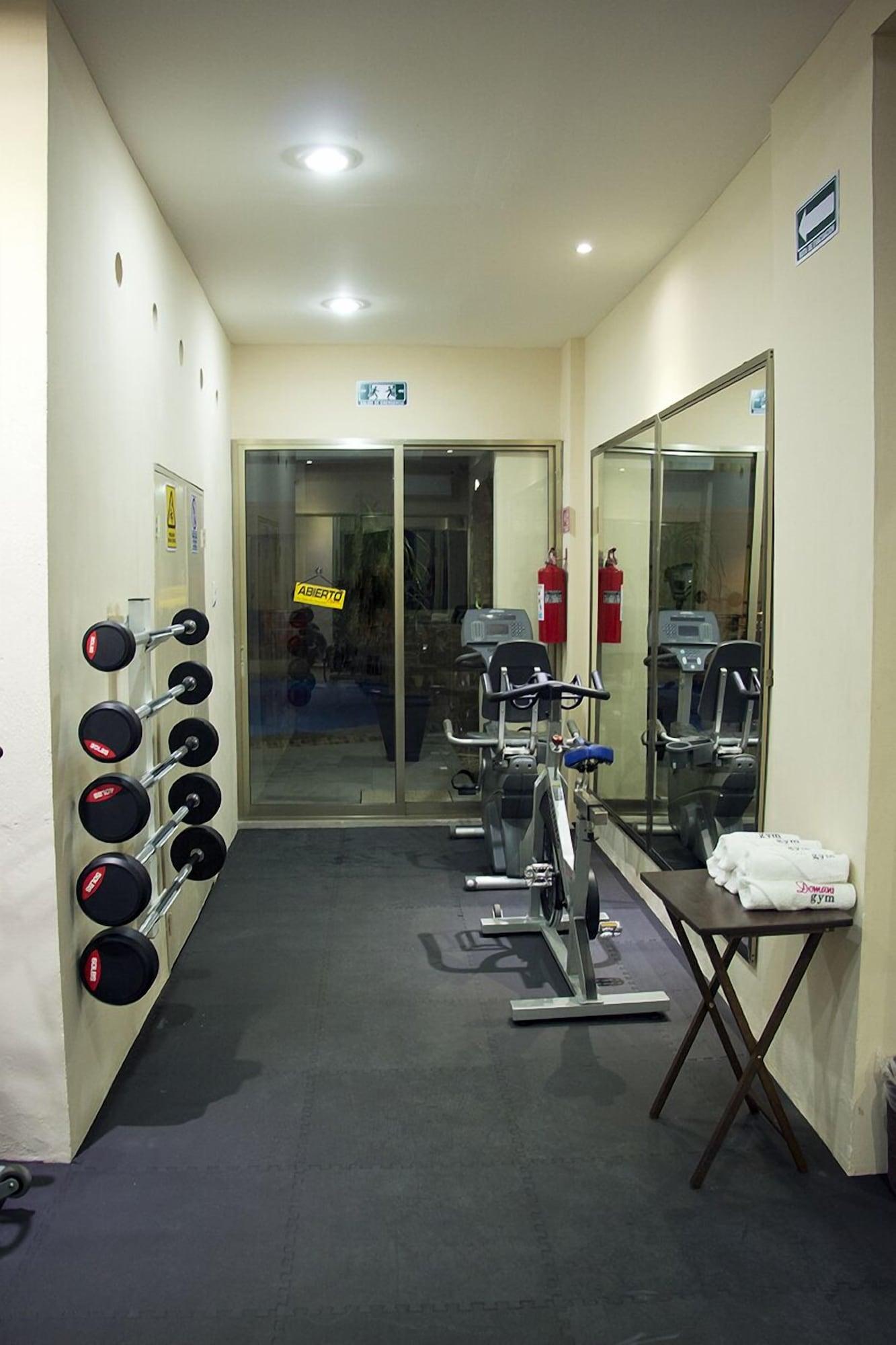 Gimnasio Hotel & Suites Domani