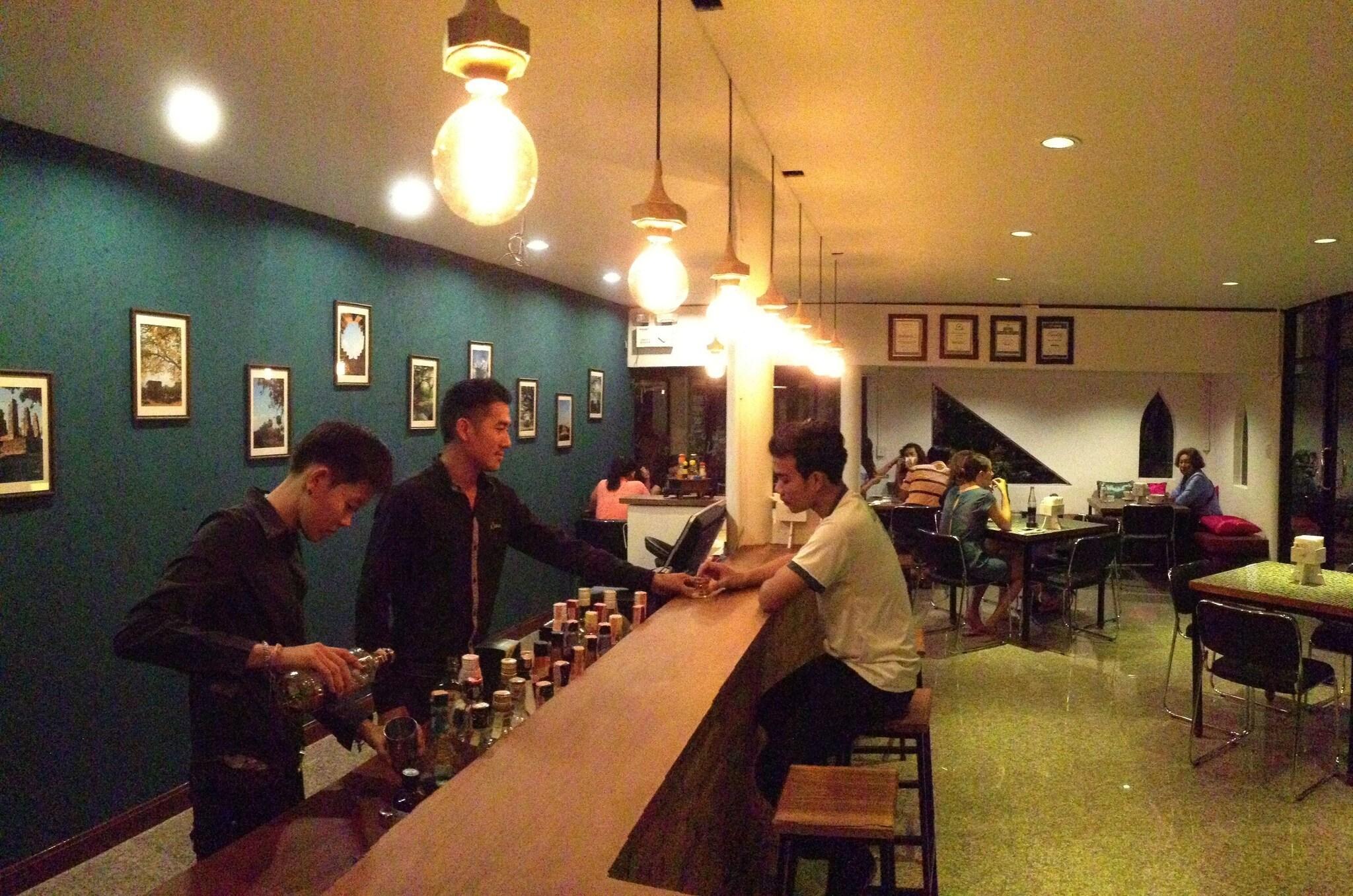 Bar/Salón Ruean Thai Hotel 