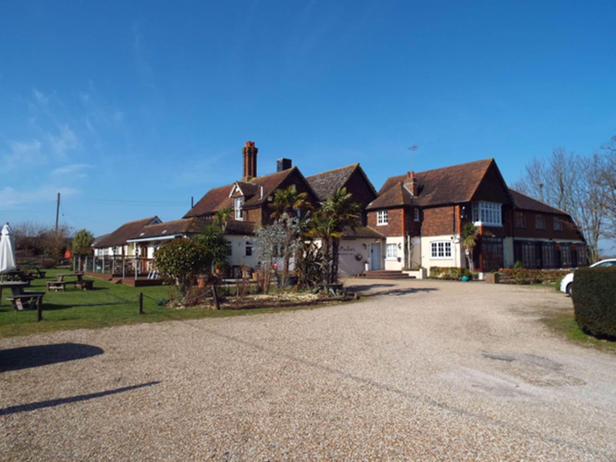 Vista Exterior Tottington Manor