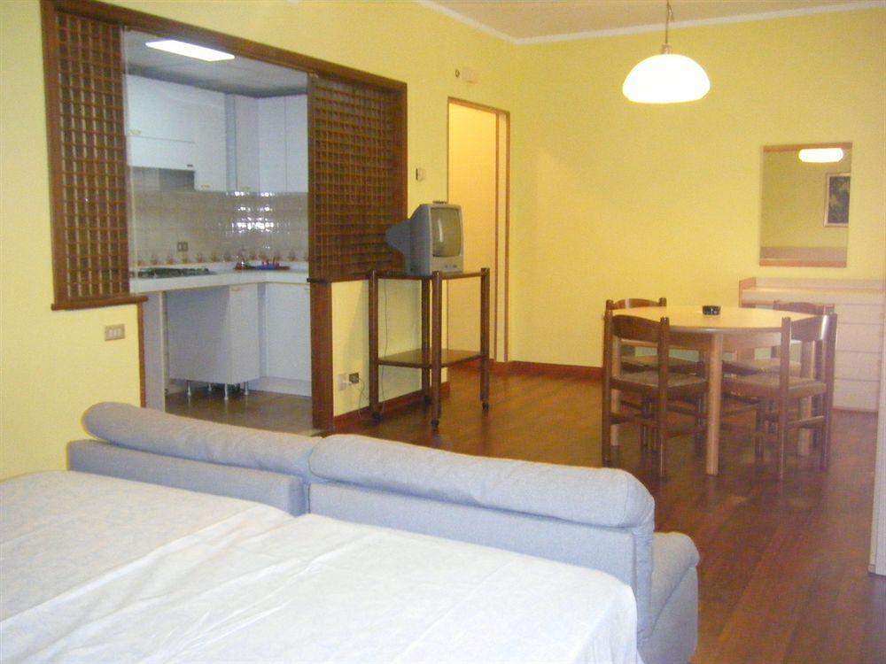 Habitación Albergo Mediterraneo