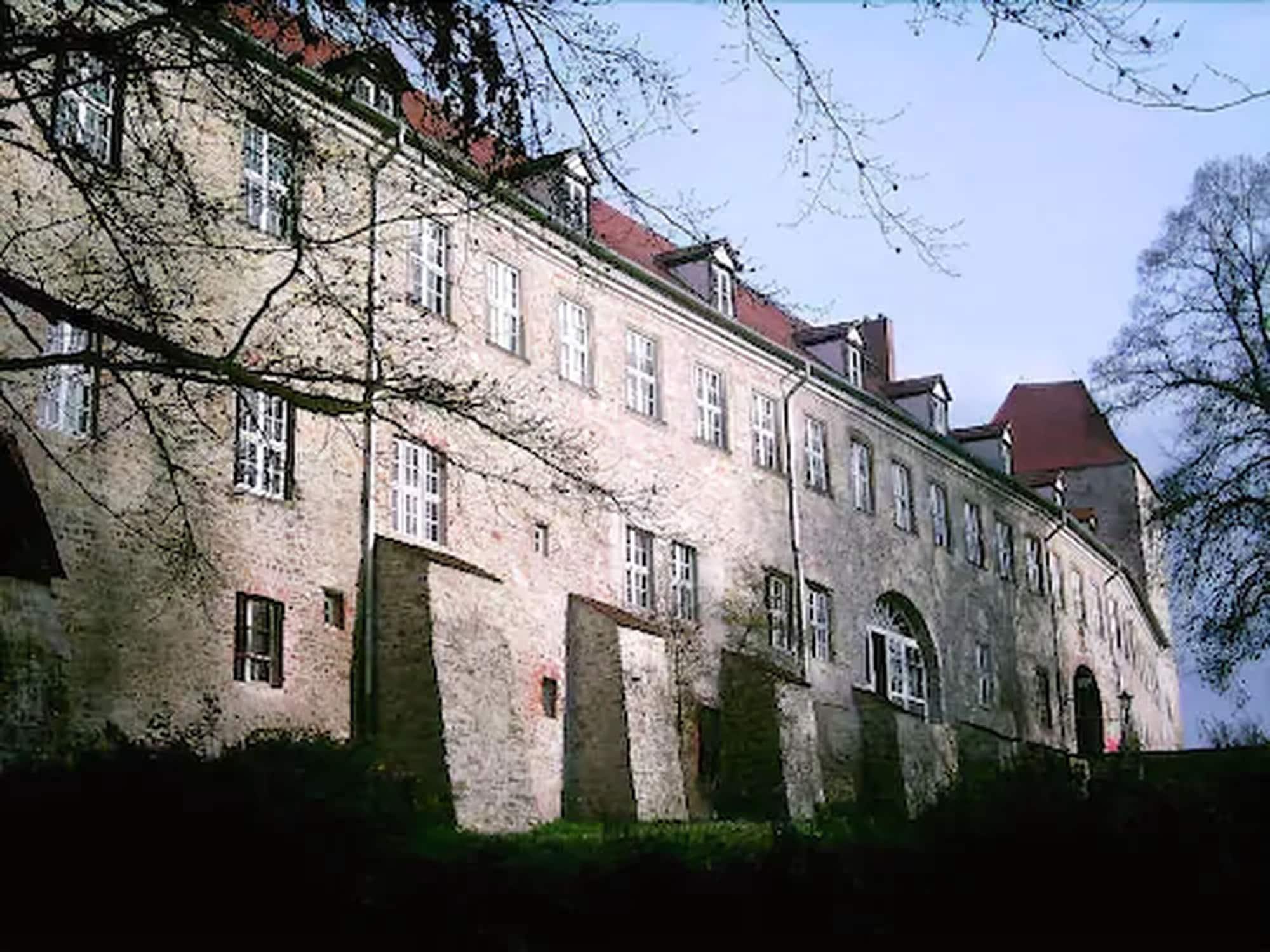 Vista Exterior Hotel Burg Wanzleben