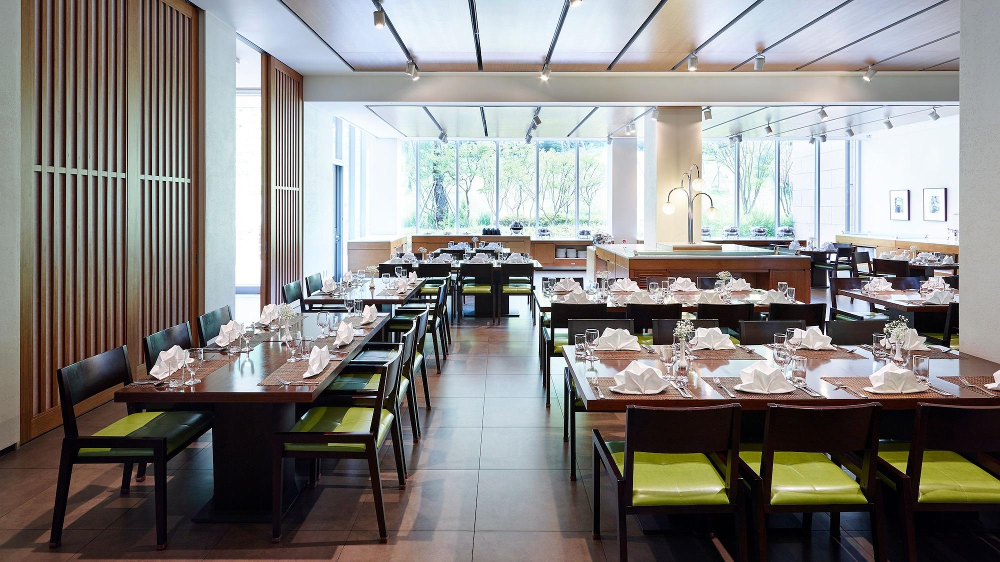Restaurant The Suites Hotel Namwon