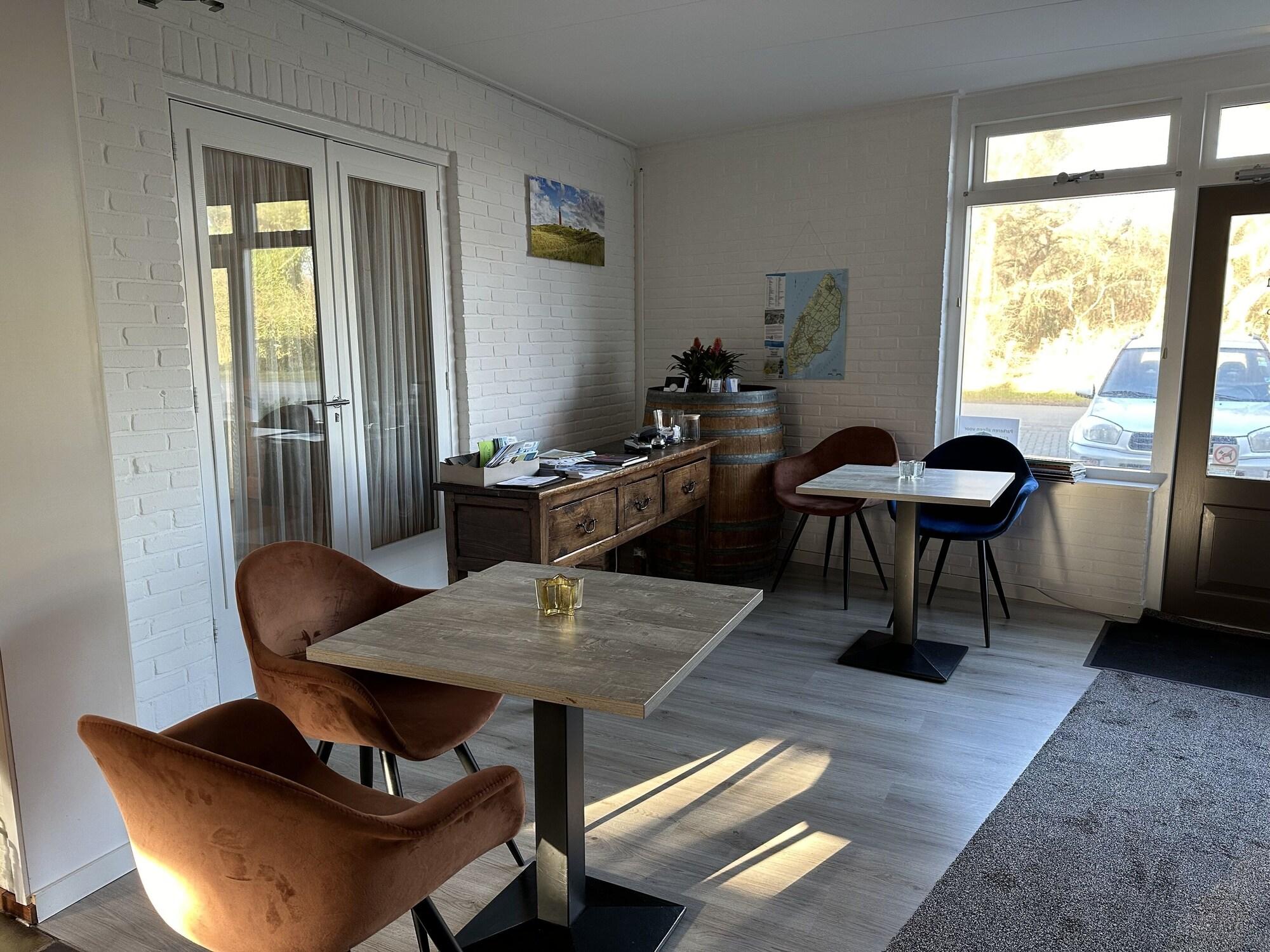 Vista Lobby DuinHotel Texel