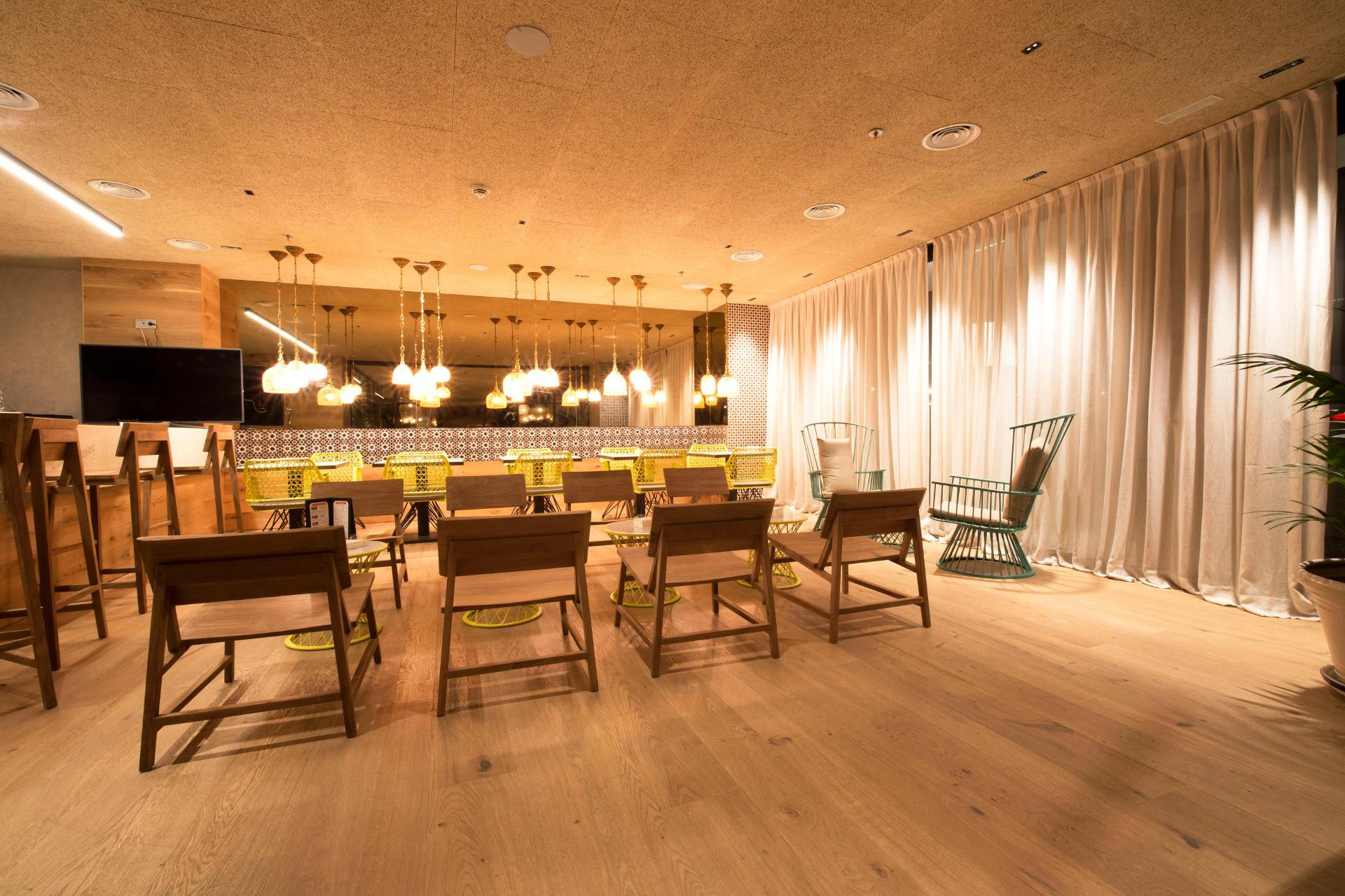 Bar/Salón Hotel Zenit Sevilla