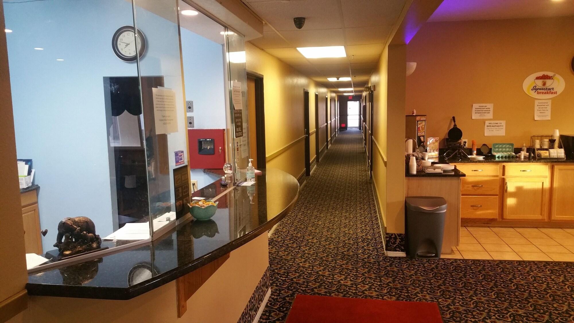 Vista Lobby Horizon Hotel