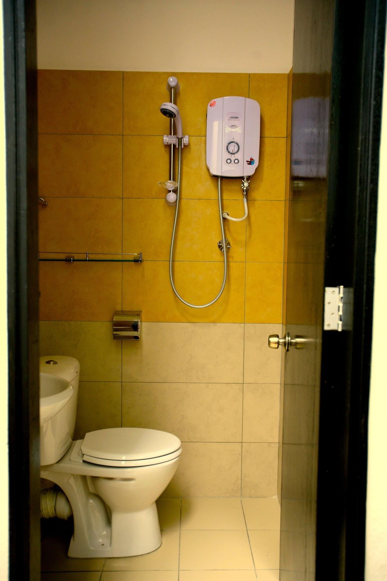 Equipamiento de Habitación Etika Inn